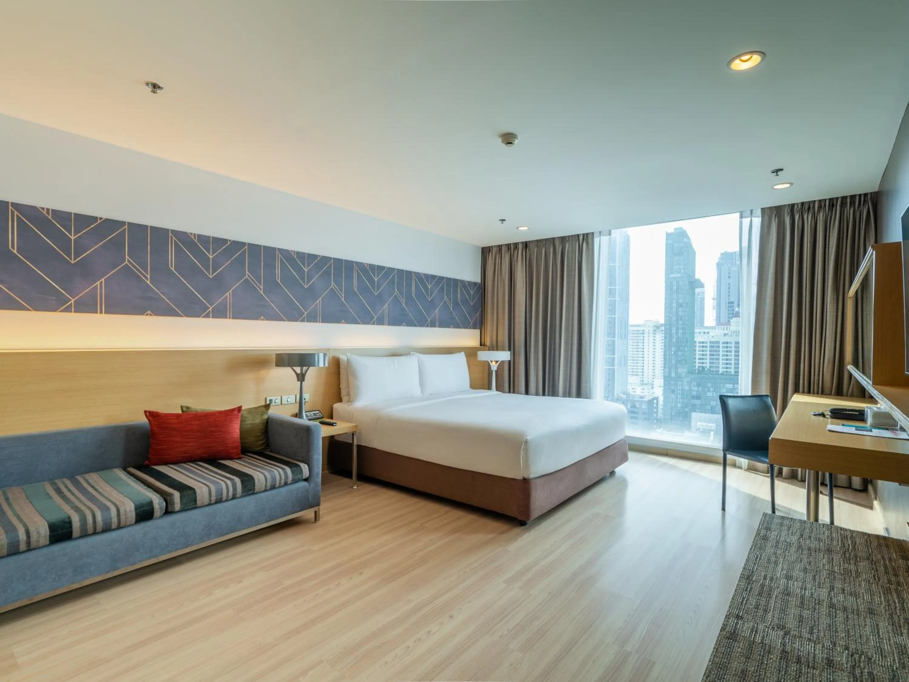 Photo of the whole room, Bed in VELA Dhi GLOW Pratunam