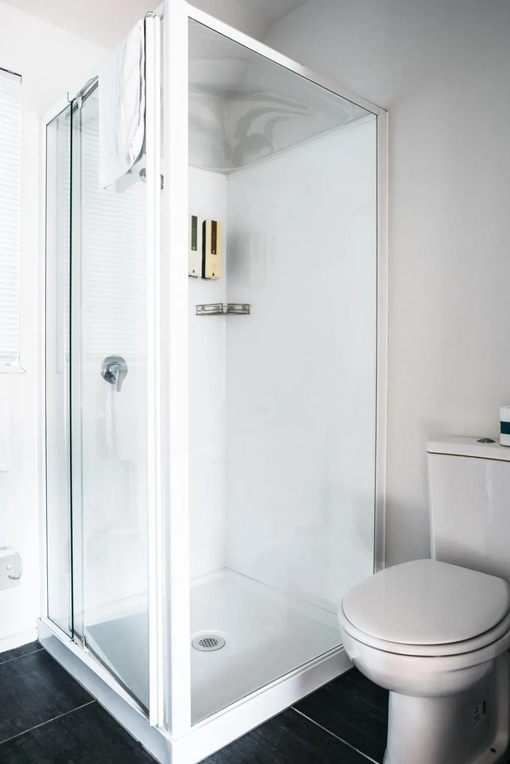 Bathroom in The Grange Motel