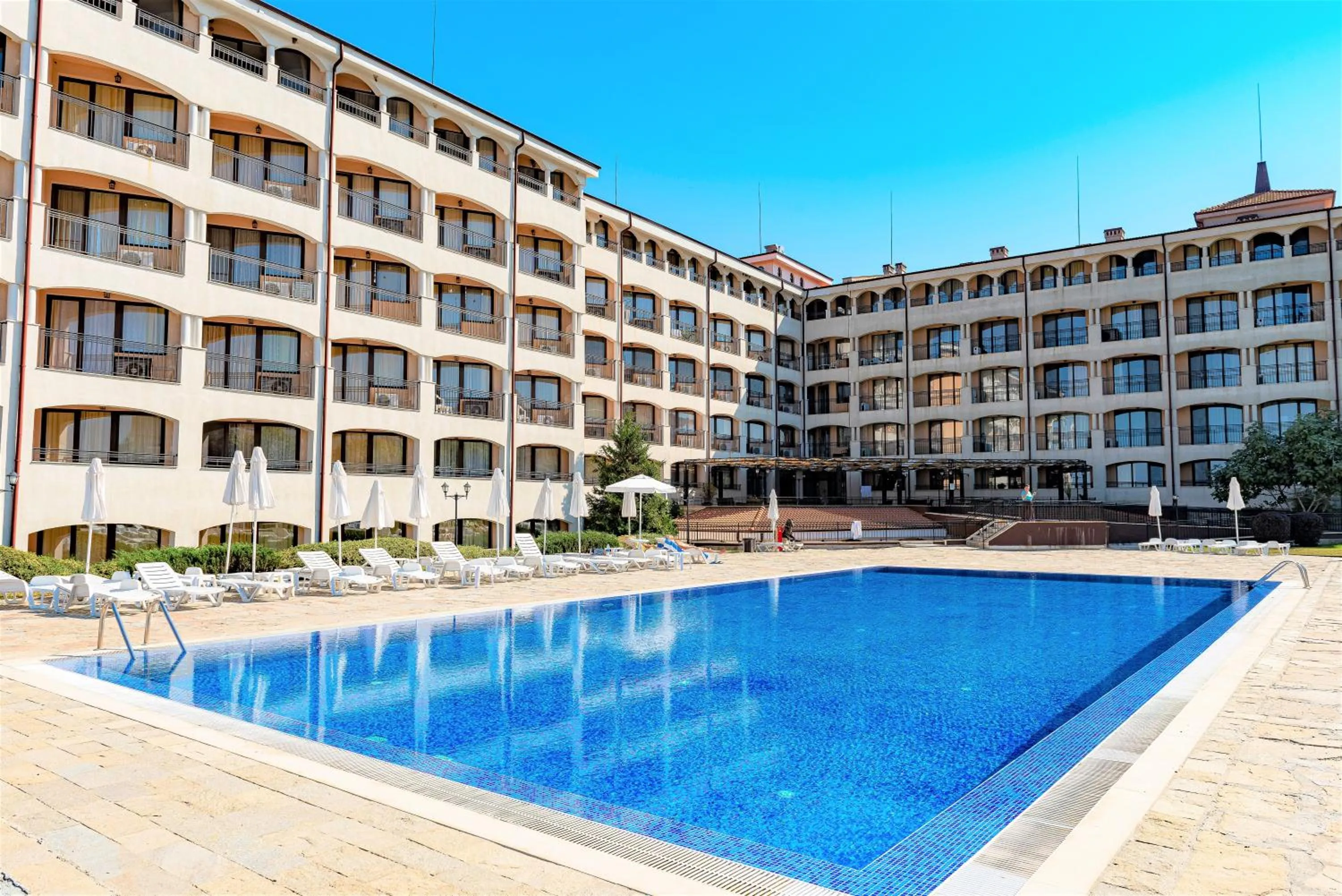 Property building in Menada Nestinarka Apartments