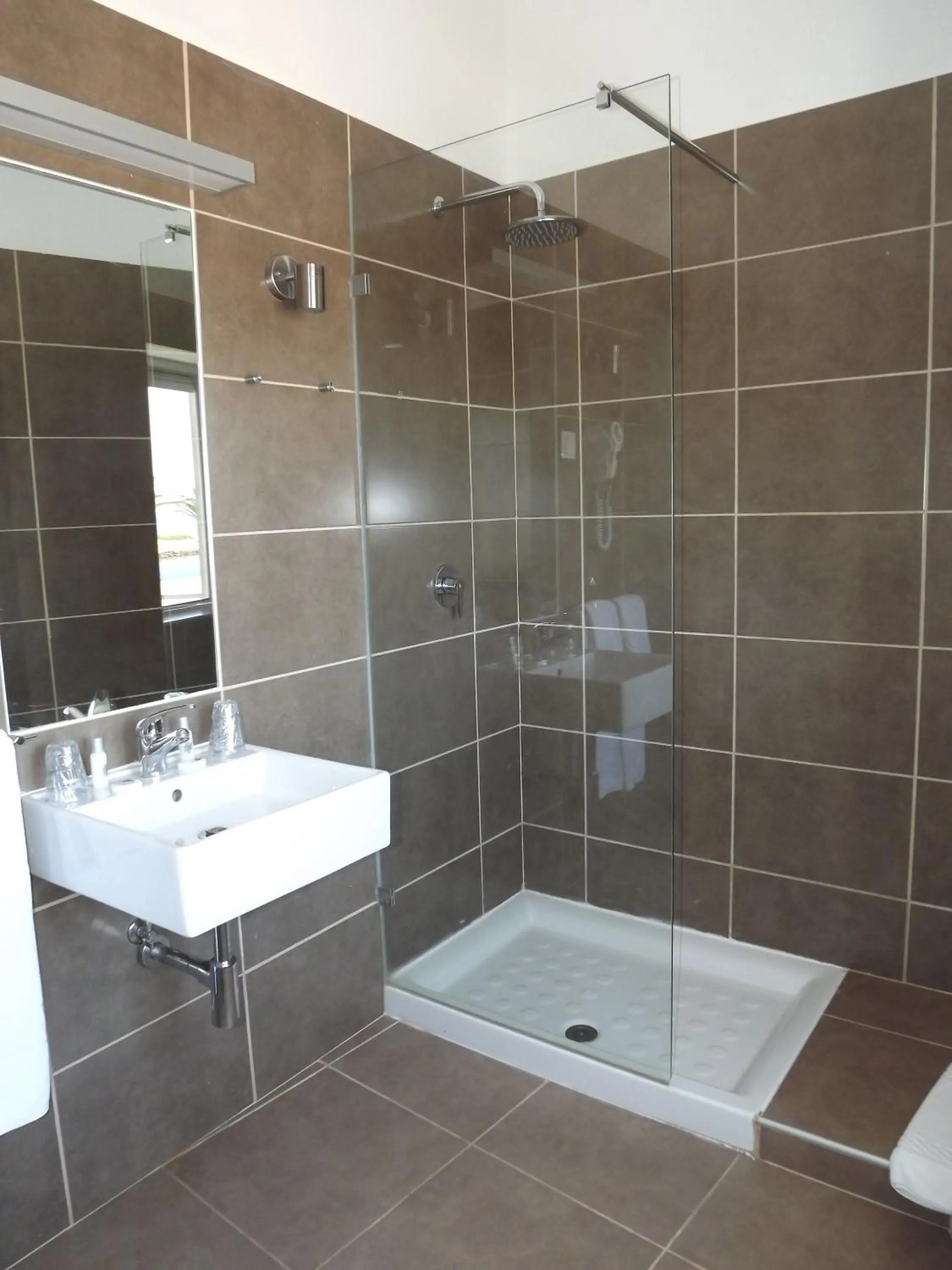 Shower in Hotel Mar Azul