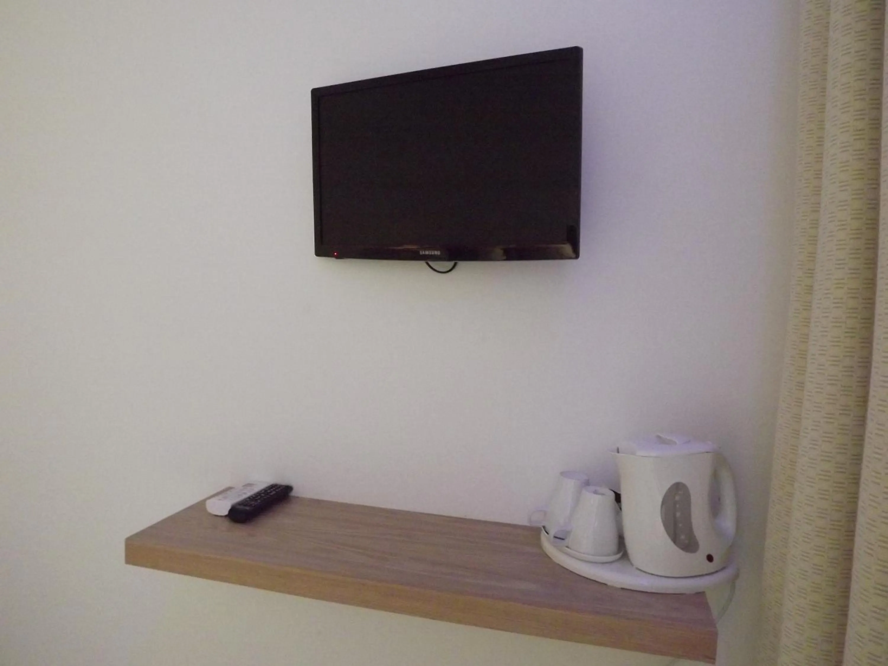 Coffee/tea facilities in Hotel Mar Azul