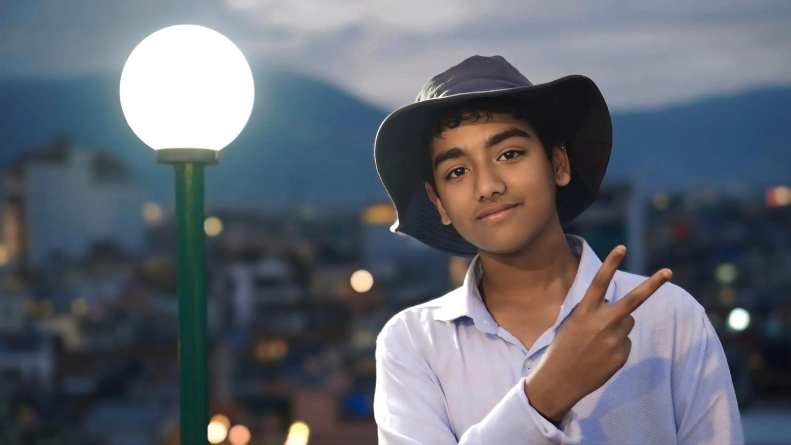 Restaurant/places to eat in Hotel Nepalaya