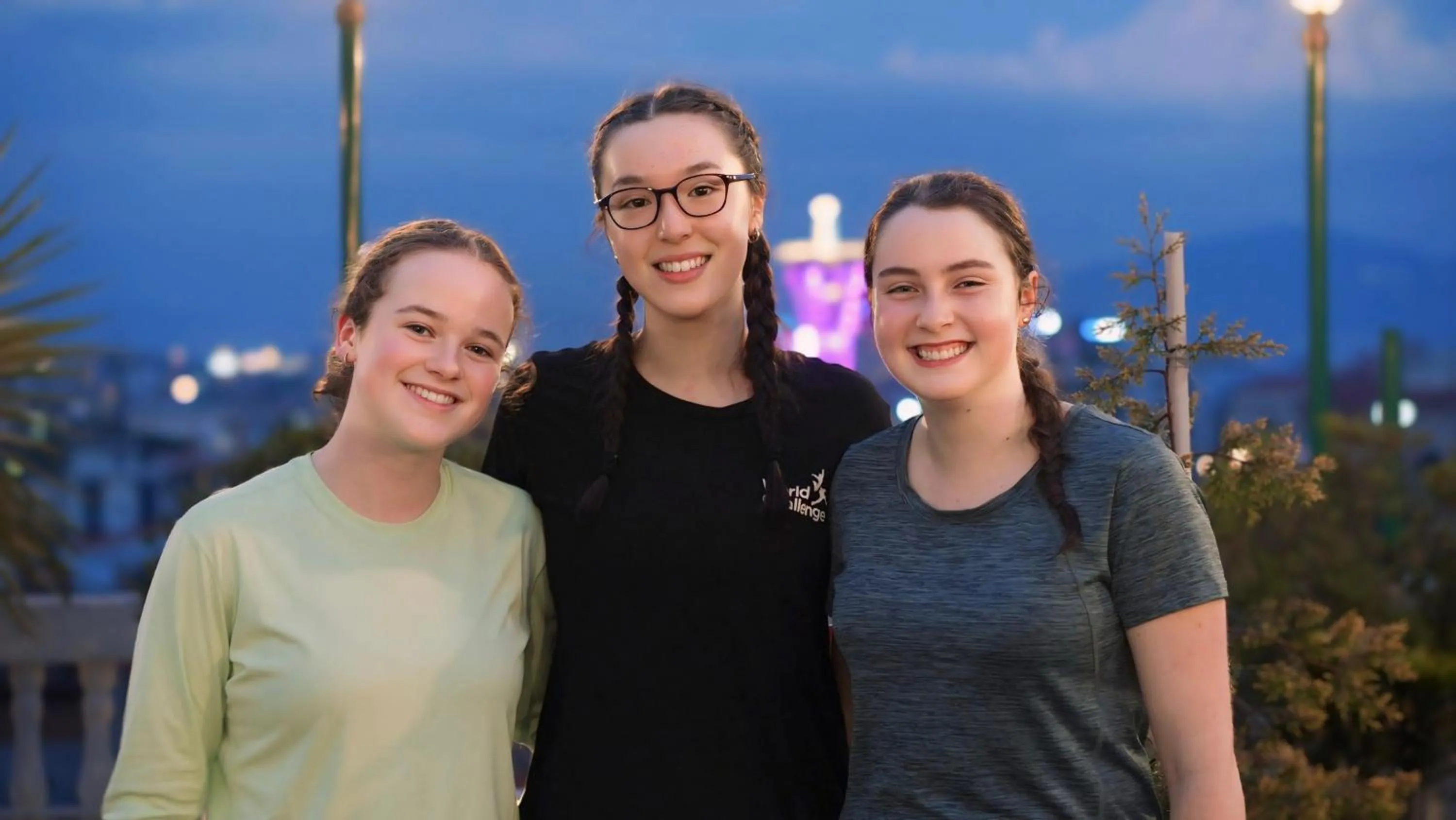 Restaurant/places to eat in Hotel Nepalaya