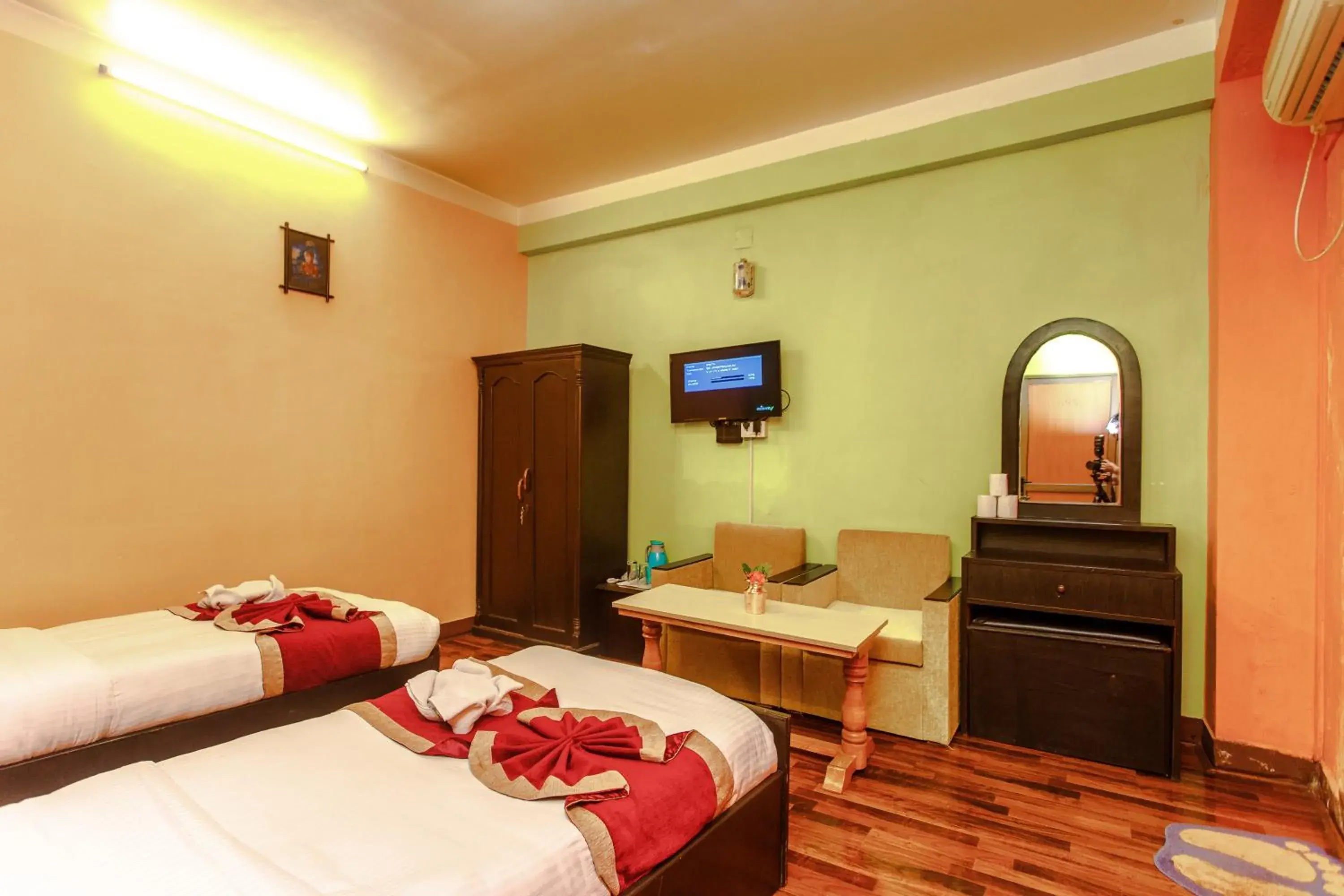 Standard Twin Room with 24-hour Check-in - single occupancy in Hotel Nepalaya Standard Twin Room with 24-hour Check-in - single occupancy in Hotel Nepalaya
