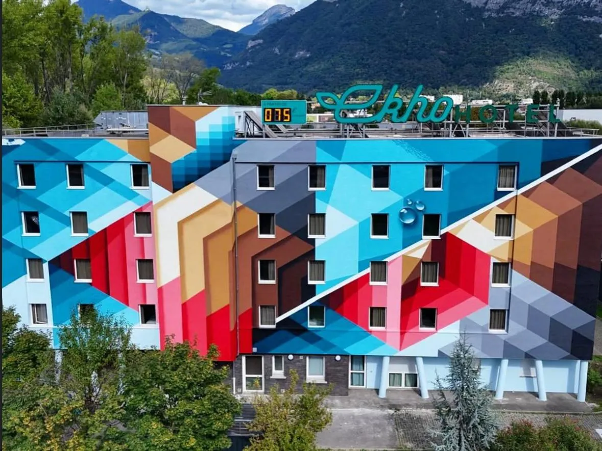 Facade/entrance in Ekho Hotel Grenoble Nord Saint Egrève