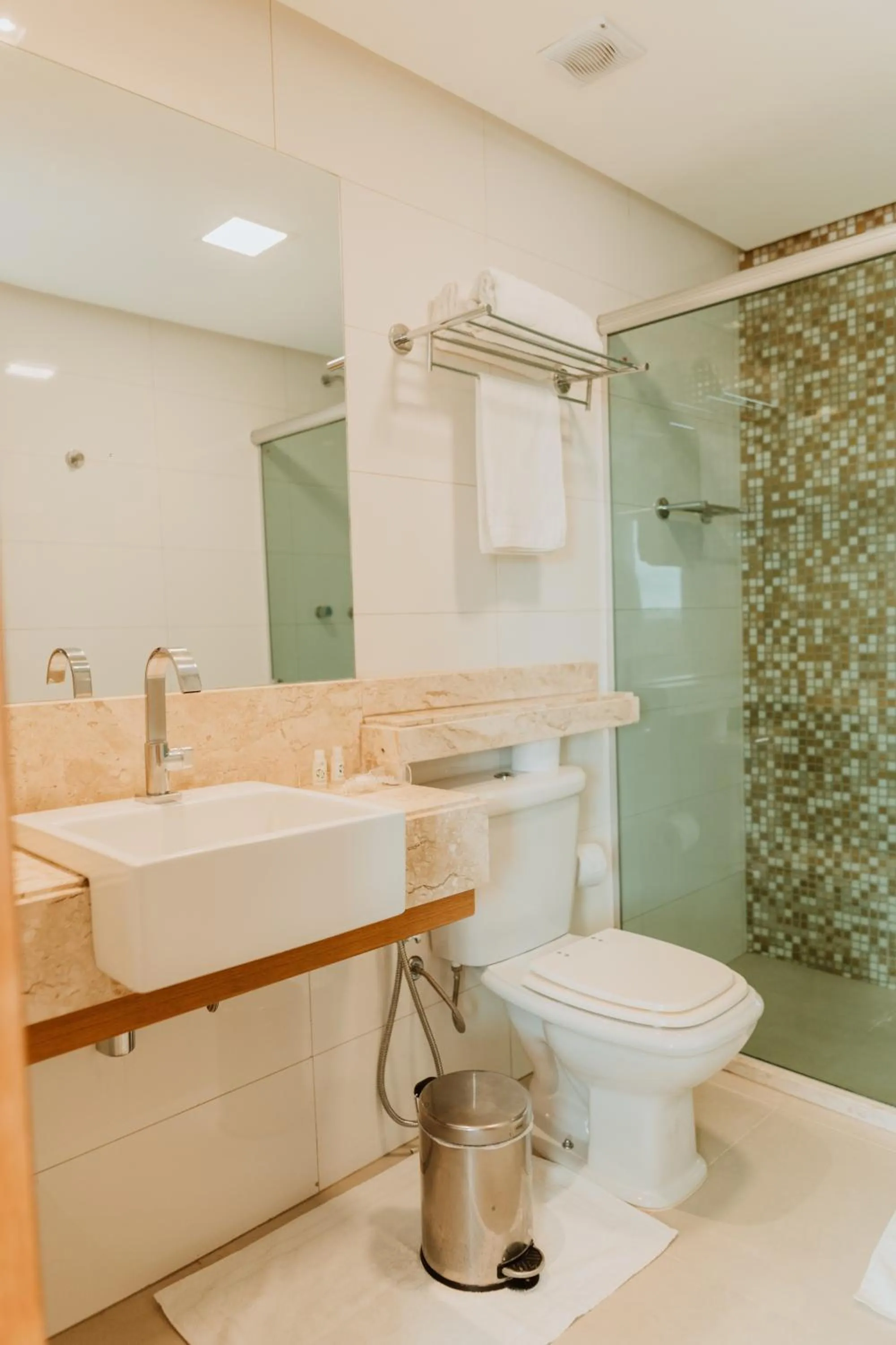 Shower in Hotel do Sertão