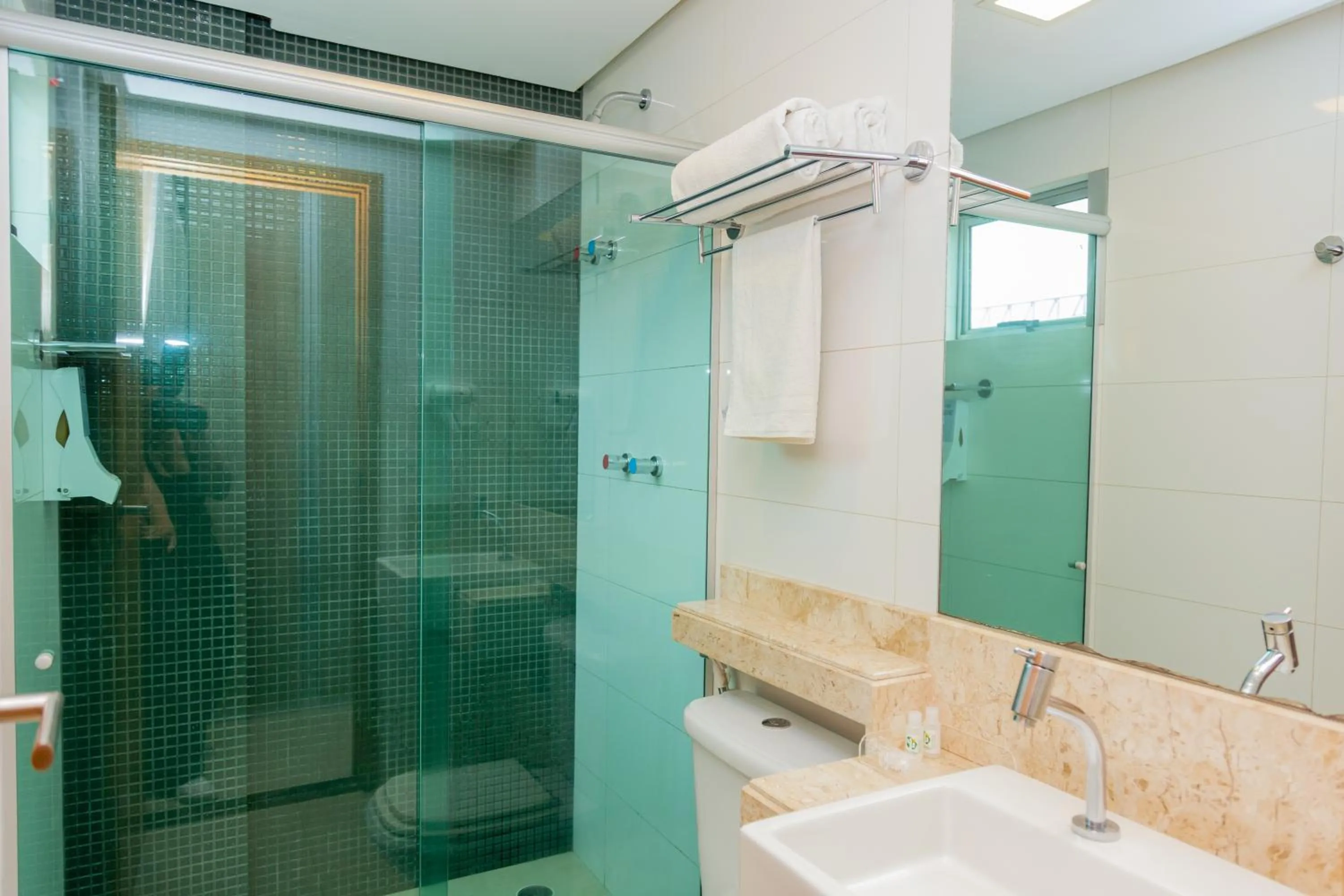 Shower in Hotel do Sertão