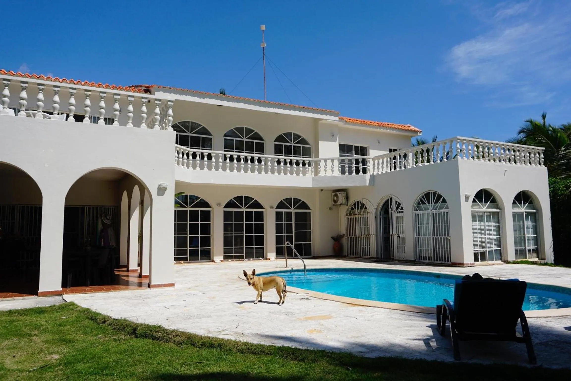 Property building in Baoba Breeze Bed & Breakfast- beachfront paradise