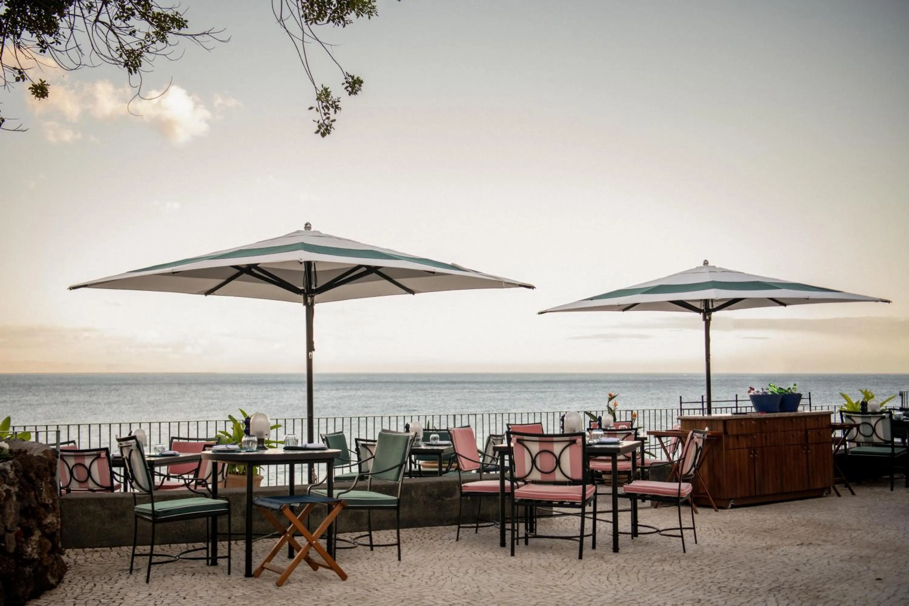 Restaurant/places to eat in Reid's Palace, A Belmond Hotel, Madeira