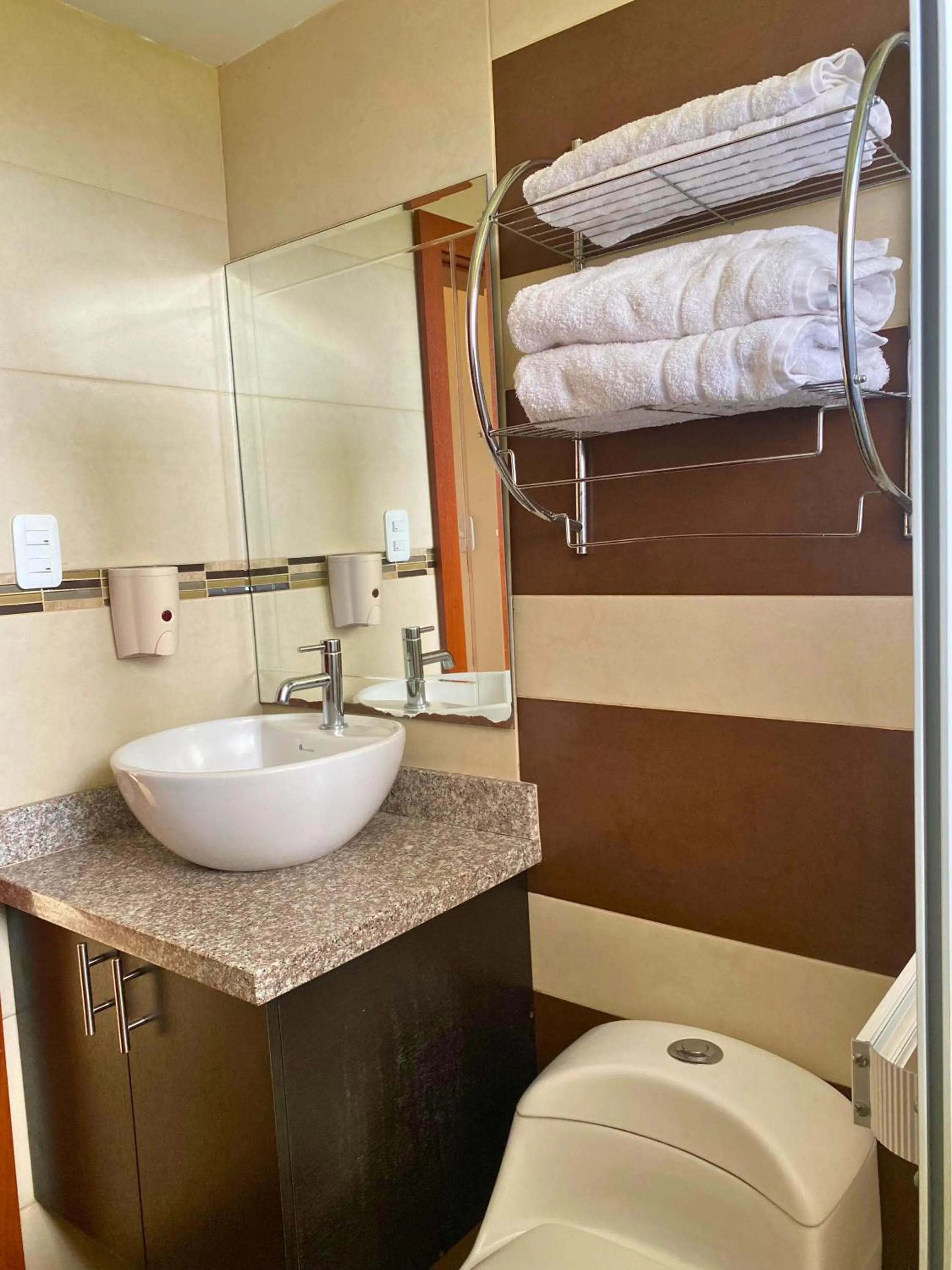 Bathroom in Las Hortensia's Casa De Huespedes