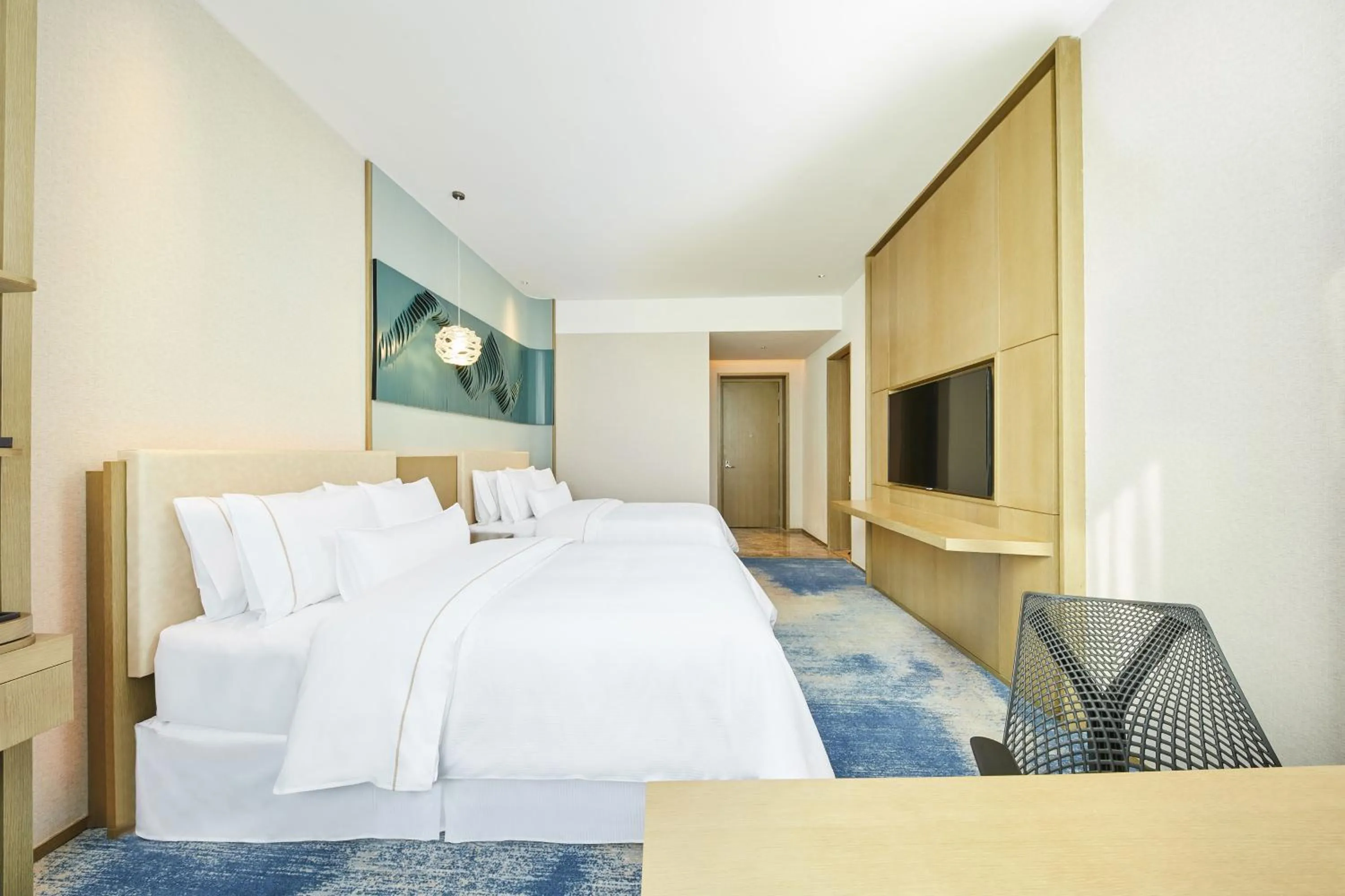 Photo of the whole room, Bed in The Westin Qingdao West Coast