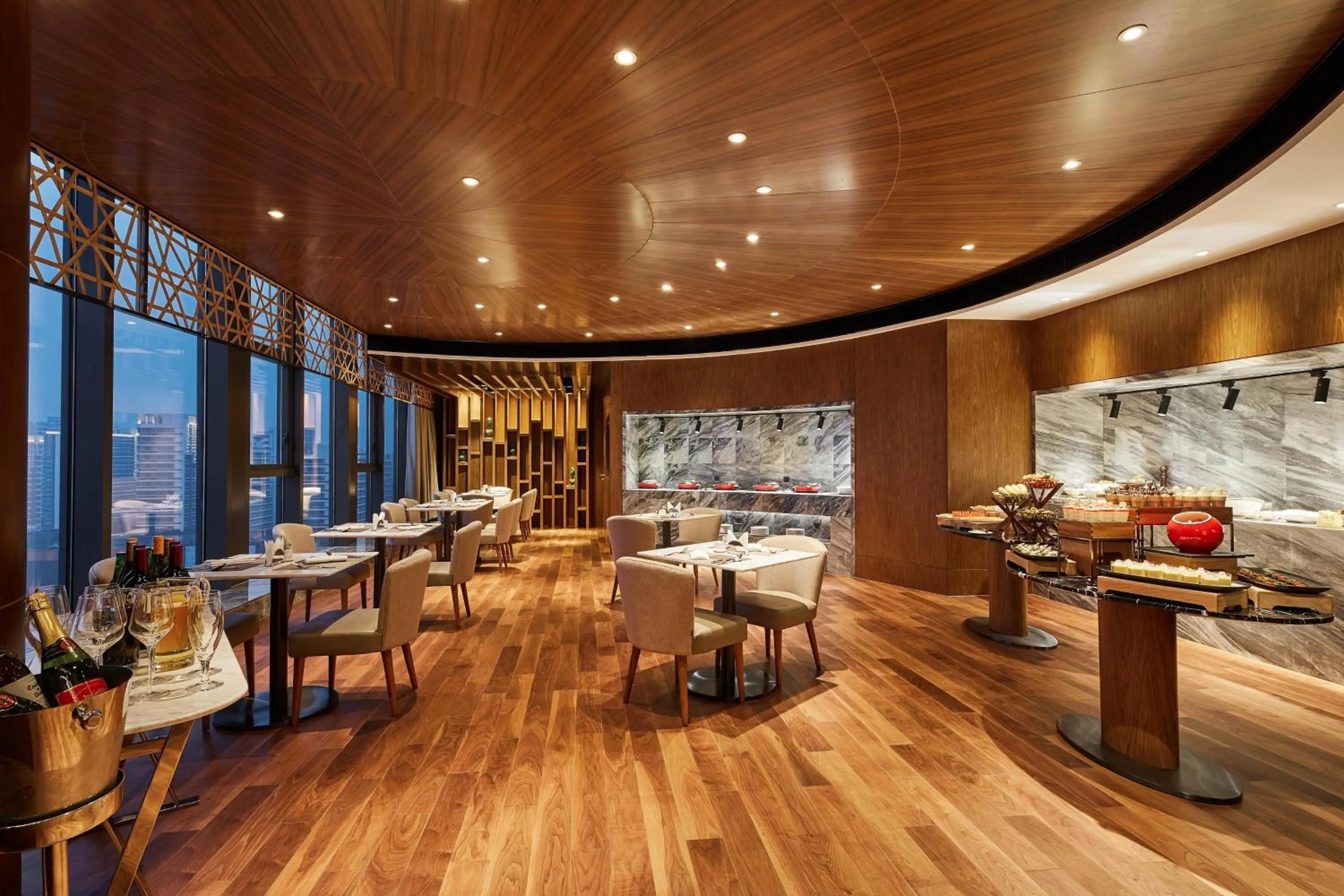 Lounge or bar in The Westin Qingdao West Coast