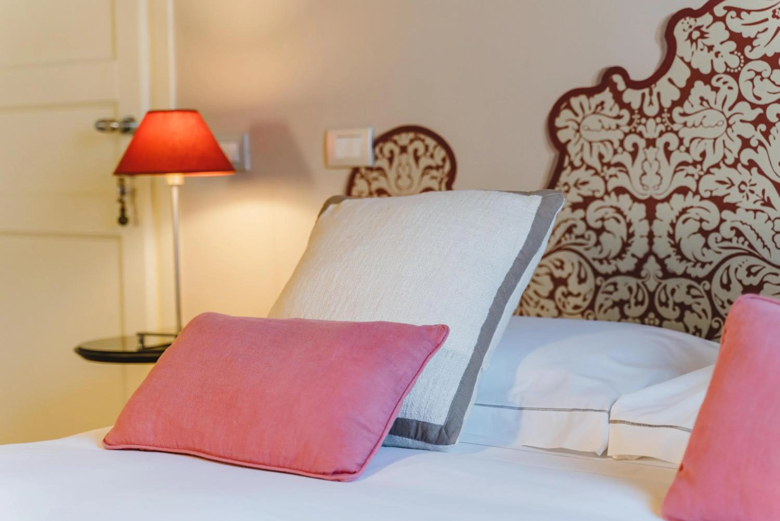 Bed in Duchess Boutique de Charme