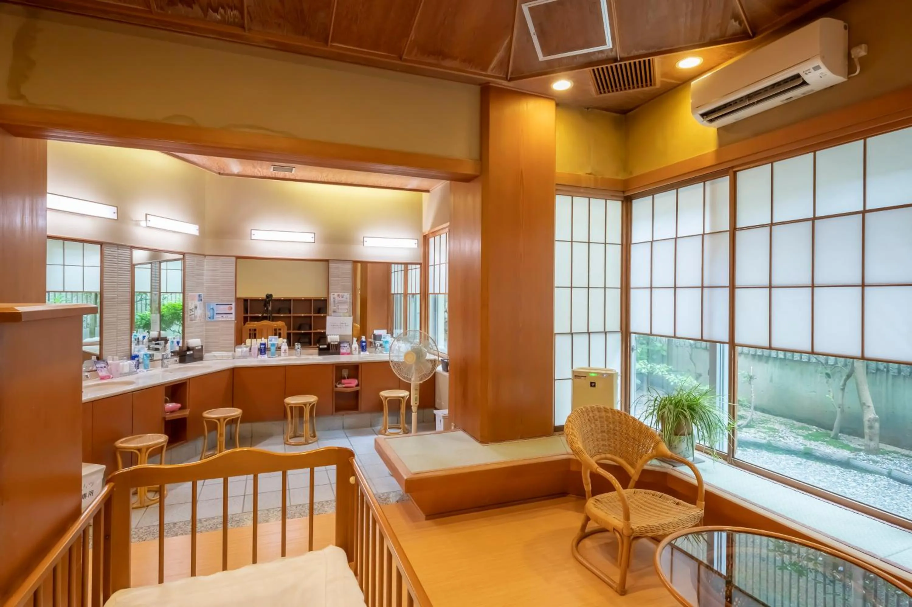 Public Bath in Kaike Tsuruya