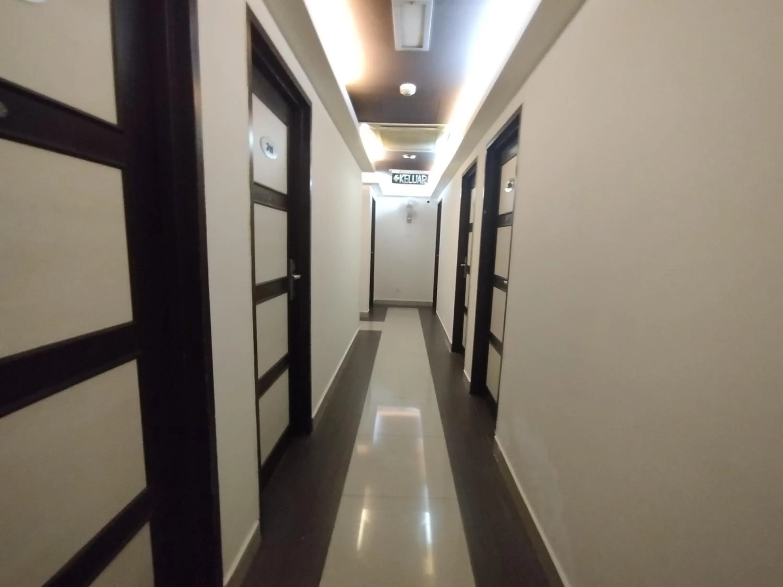 Property building in Hotel De Grand Orchard