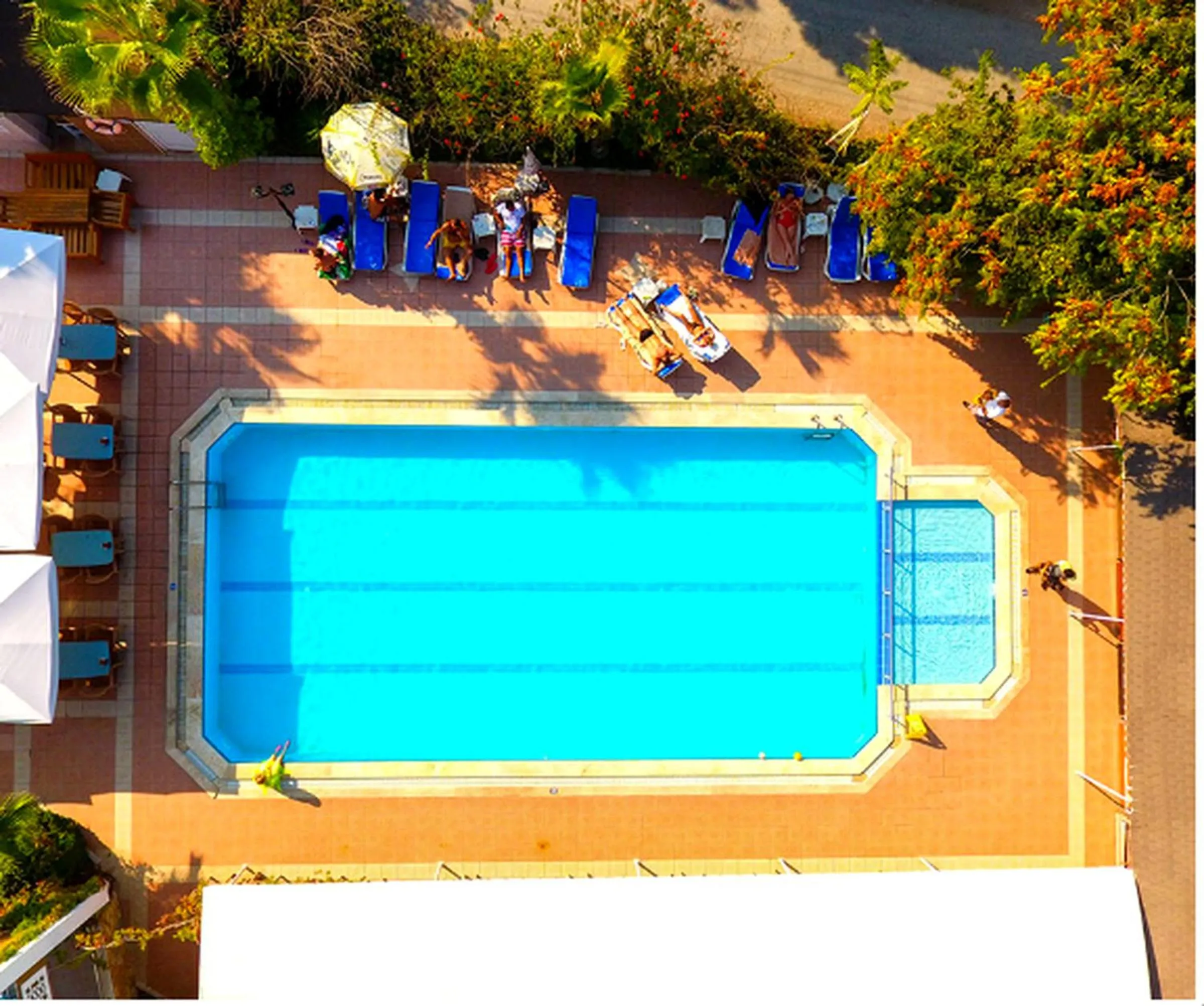 Bird's eye view in More Hotel