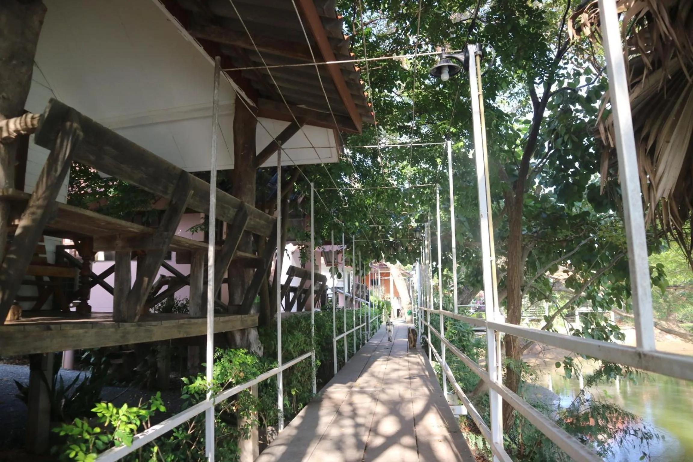 Moon River Resort Phimai