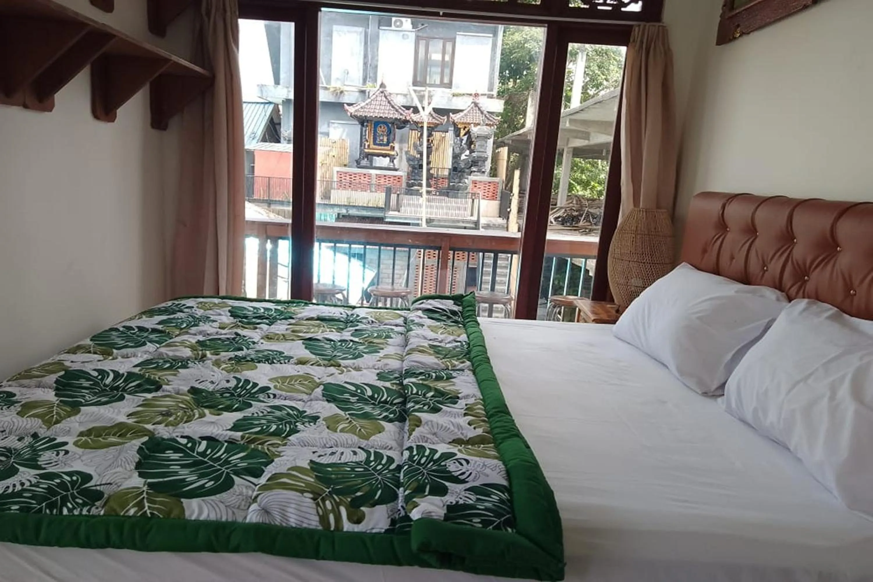 Bed in Downtown Monkey Forest Hostel