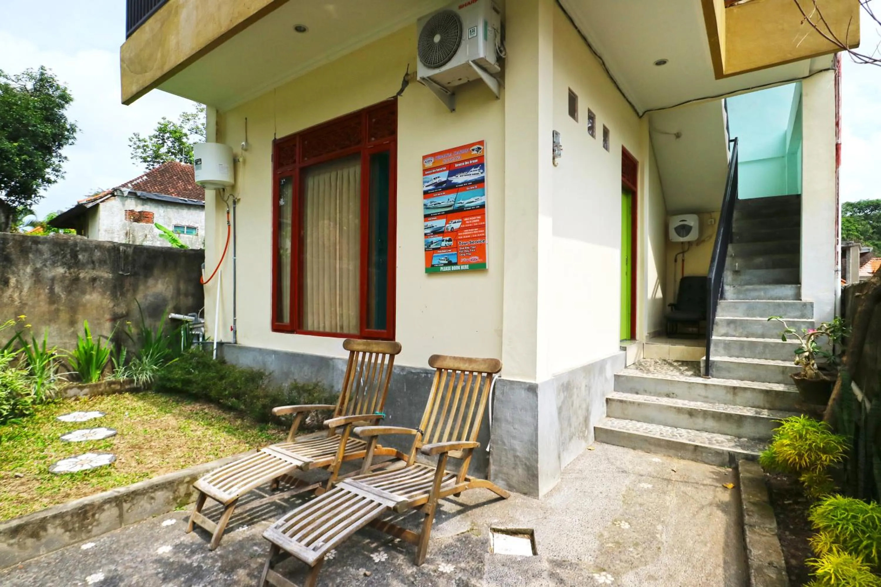 Area and facilities in Downtown Monkey Forest Hostel
