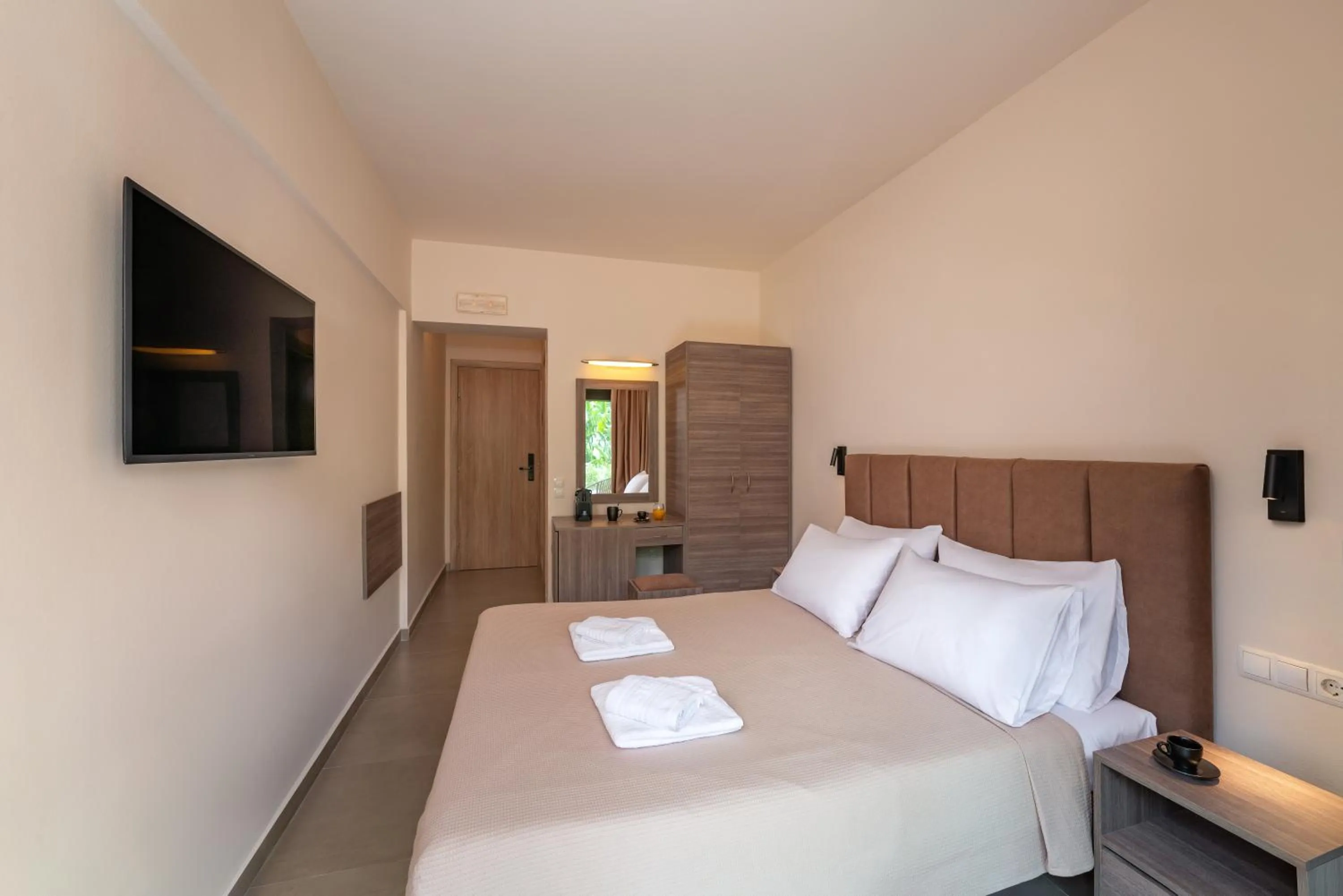 View (from property/room), Bed in Hippocampus Boutique Hotel