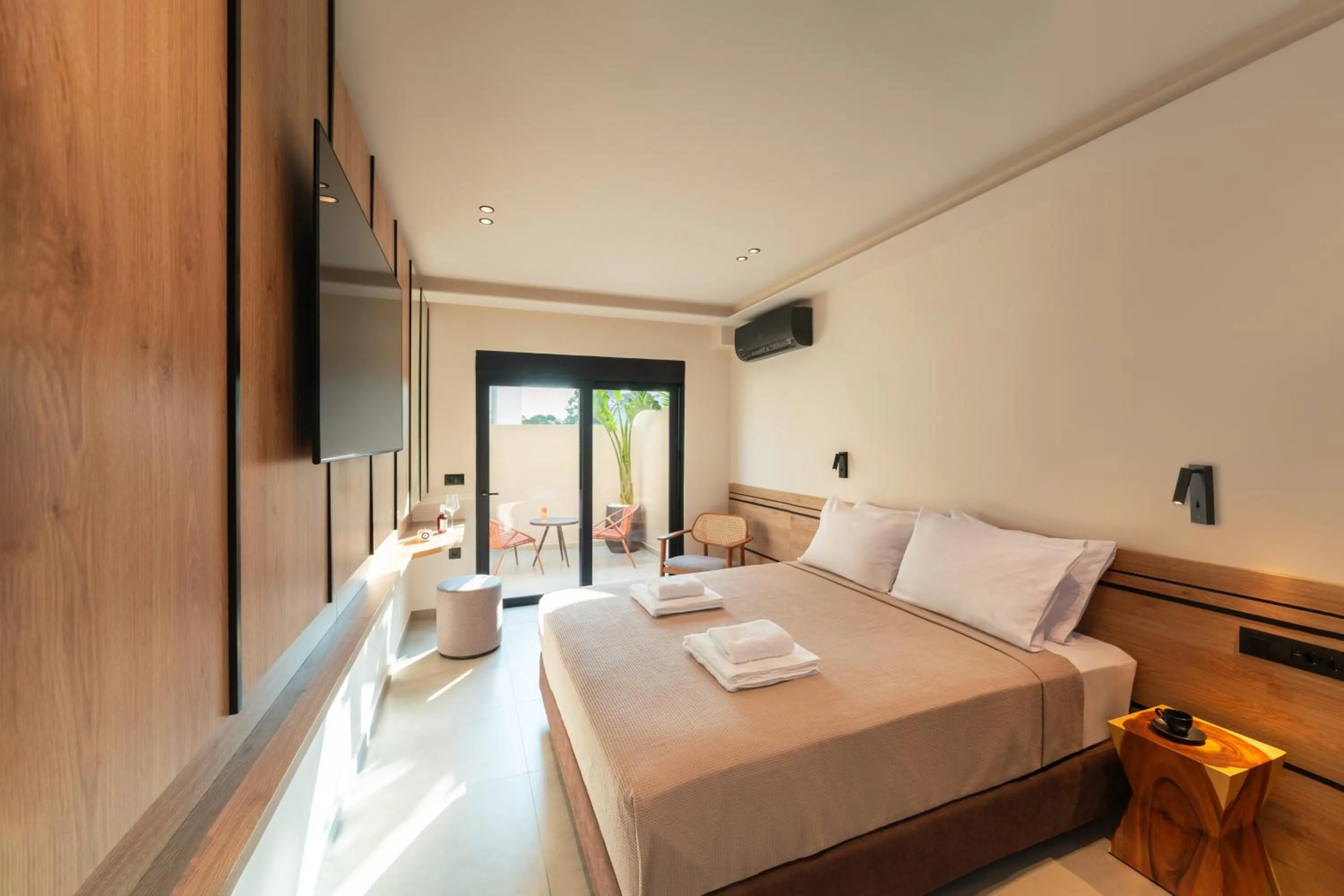 View (from property/room), Bed in Hippocampus Boutique Hotel