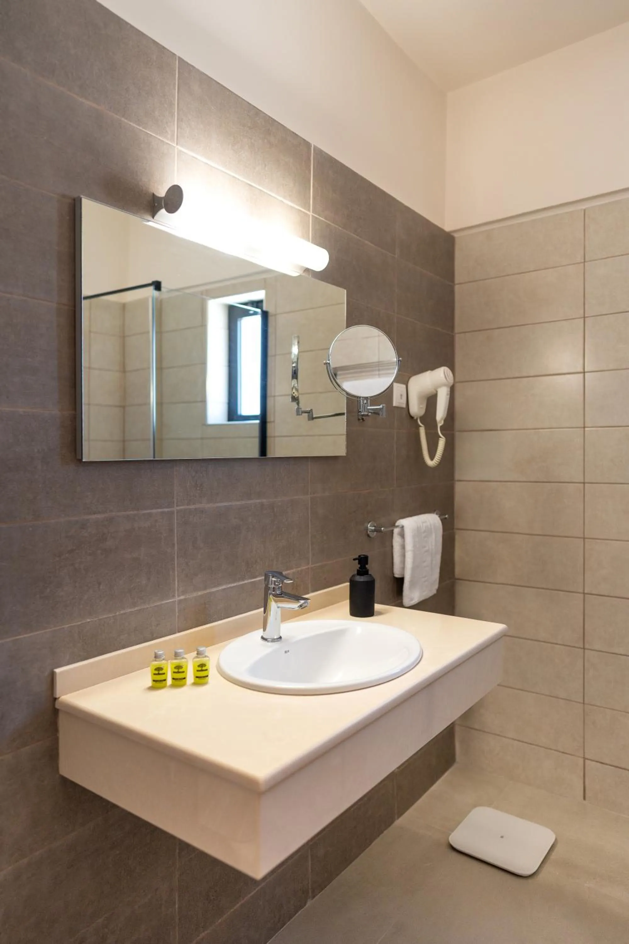 Bathroom in Hippocampus Boutique Hotel