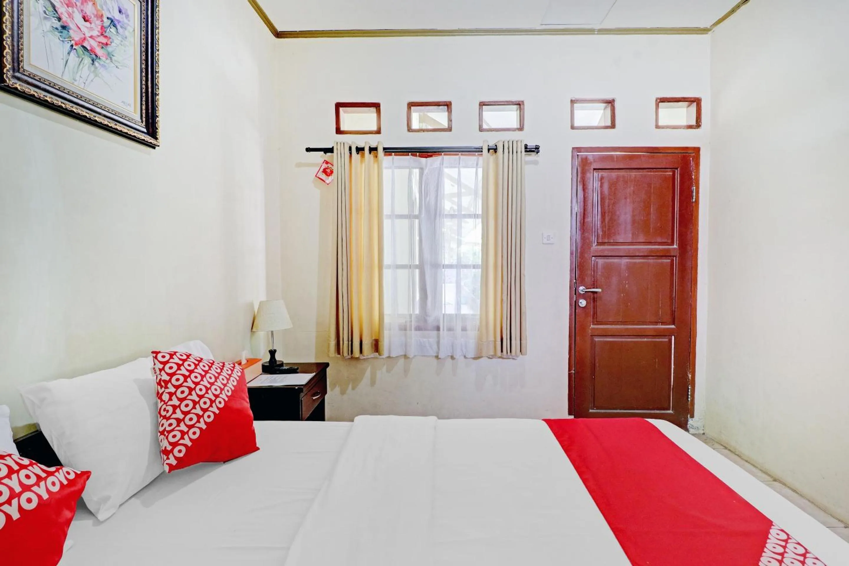 Bedroom in Collection O 90461 Graha Atmadja Syariah Guest House