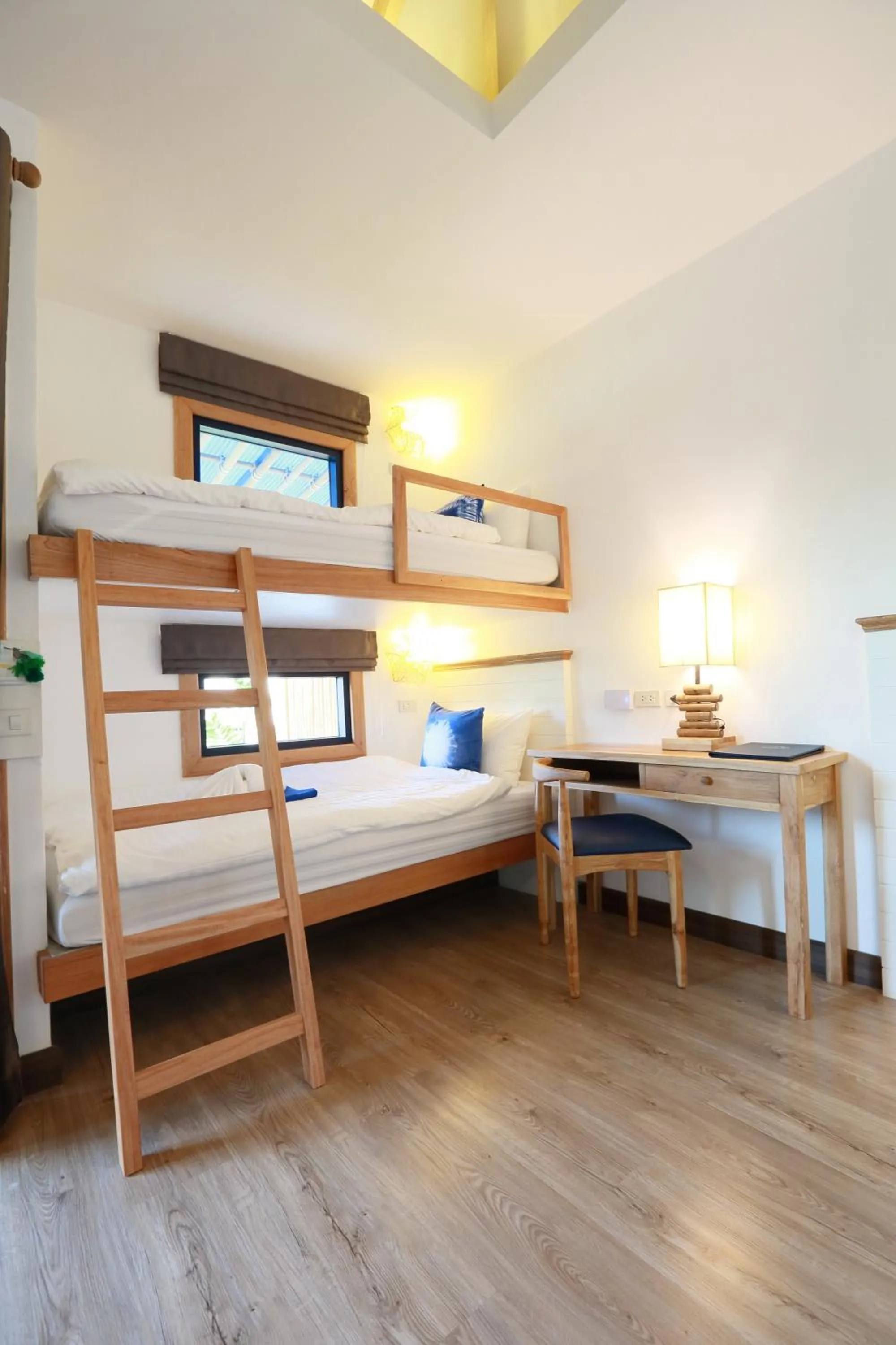 bunk bed, Bed in Lanta Casa Blanca