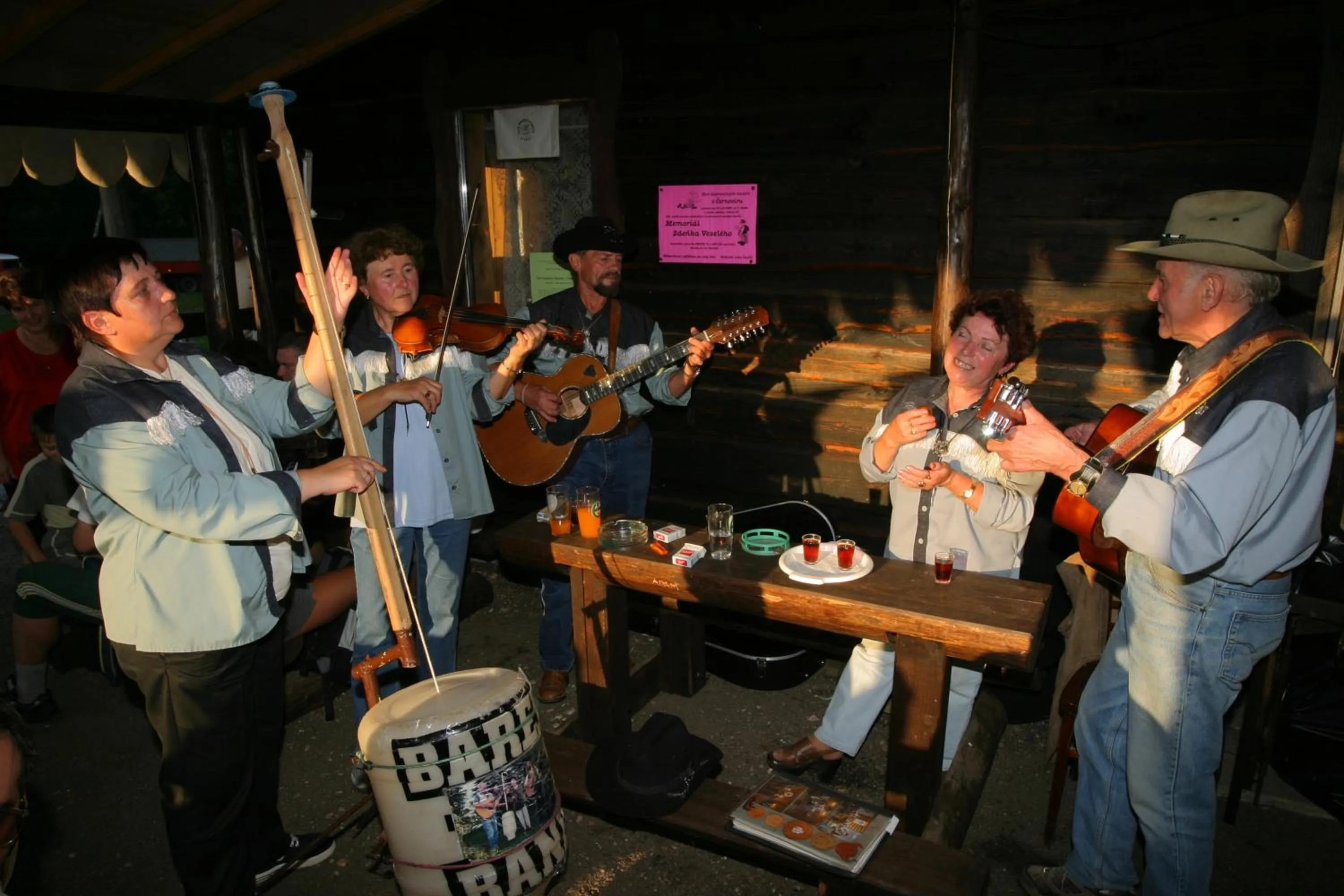 Nightclub / DJ in Turisticka ubytovna Cakle