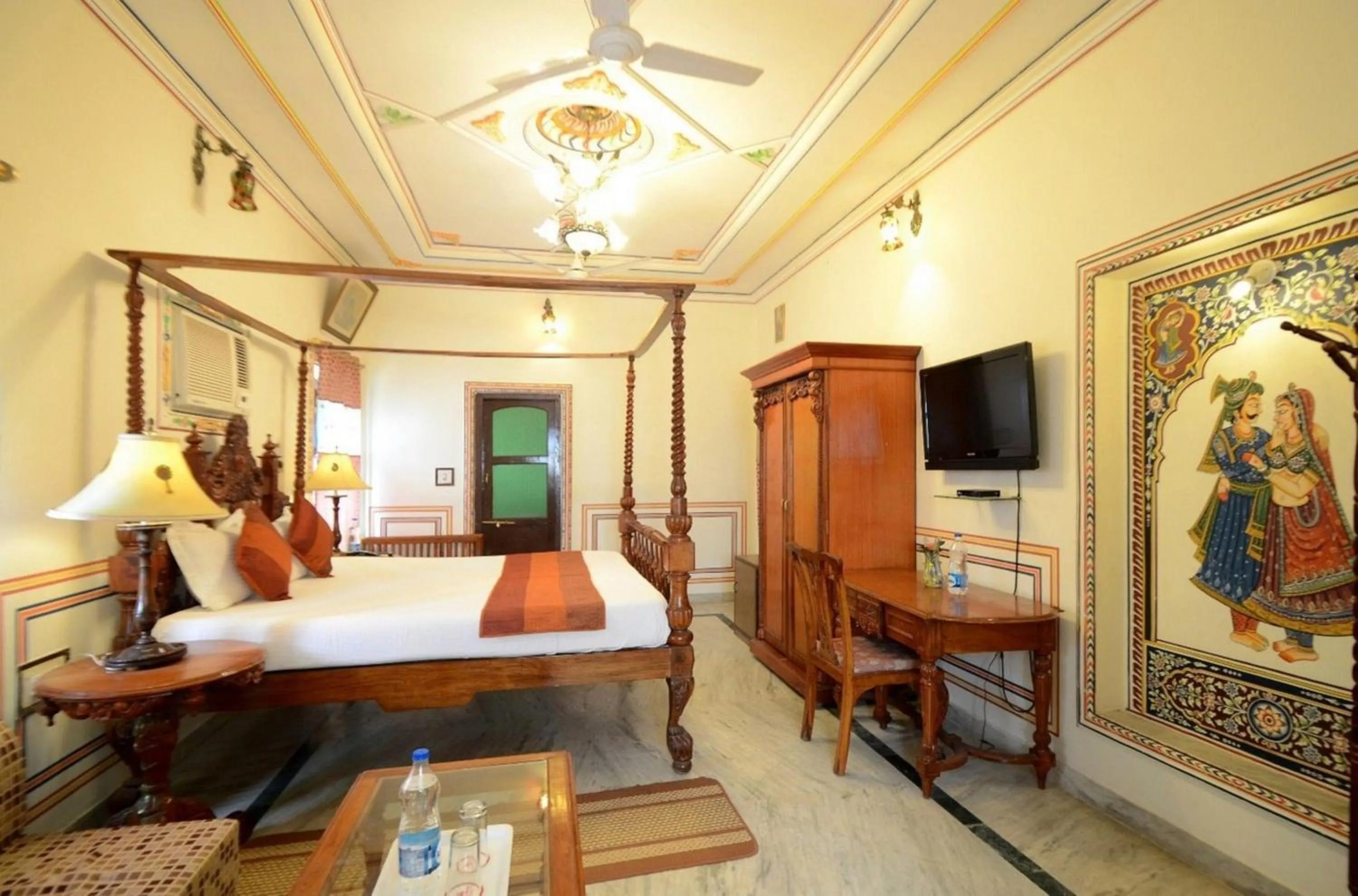 Photo of the whole room in Hotel Heritage Mandawa