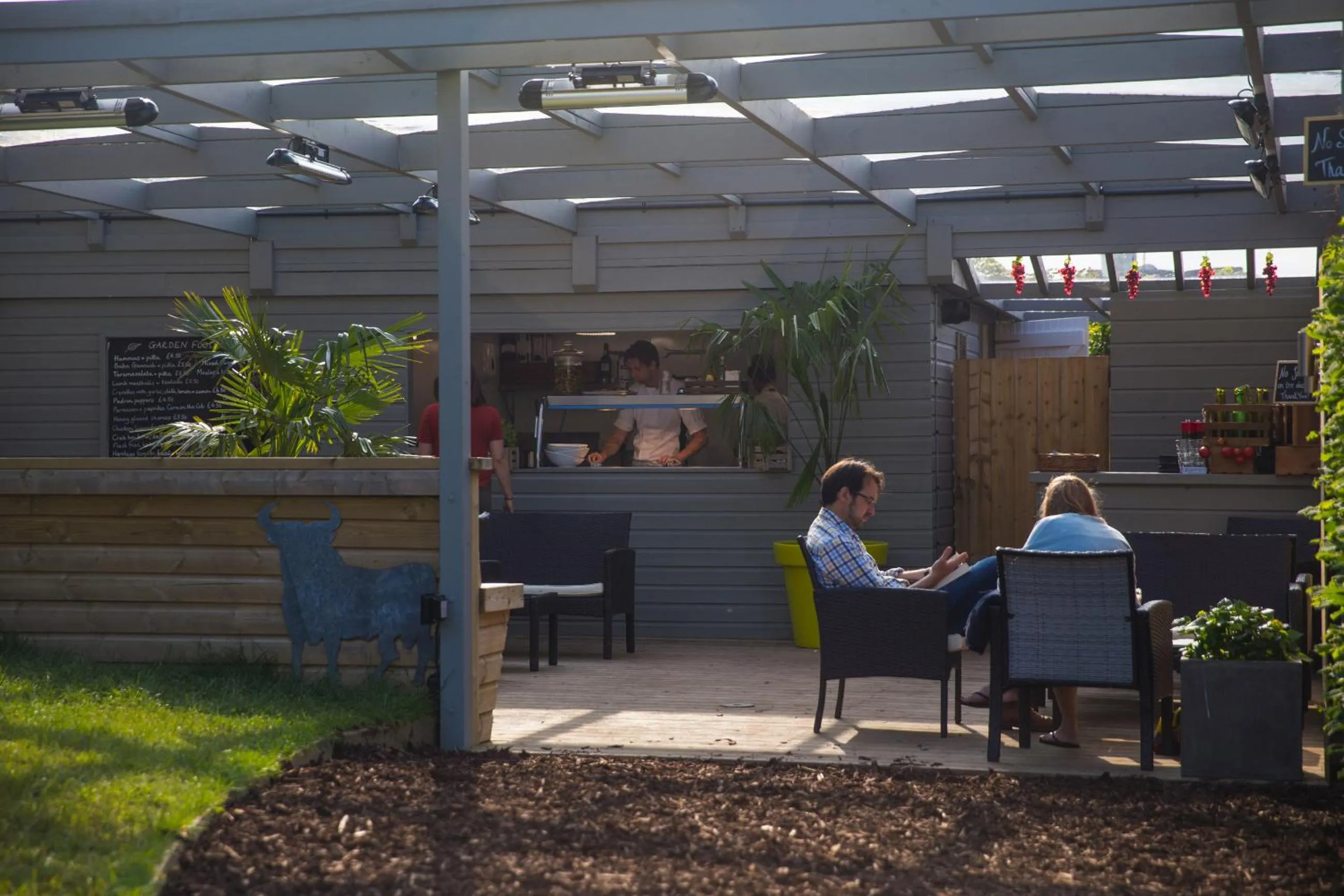 Garden in The Cott Inn