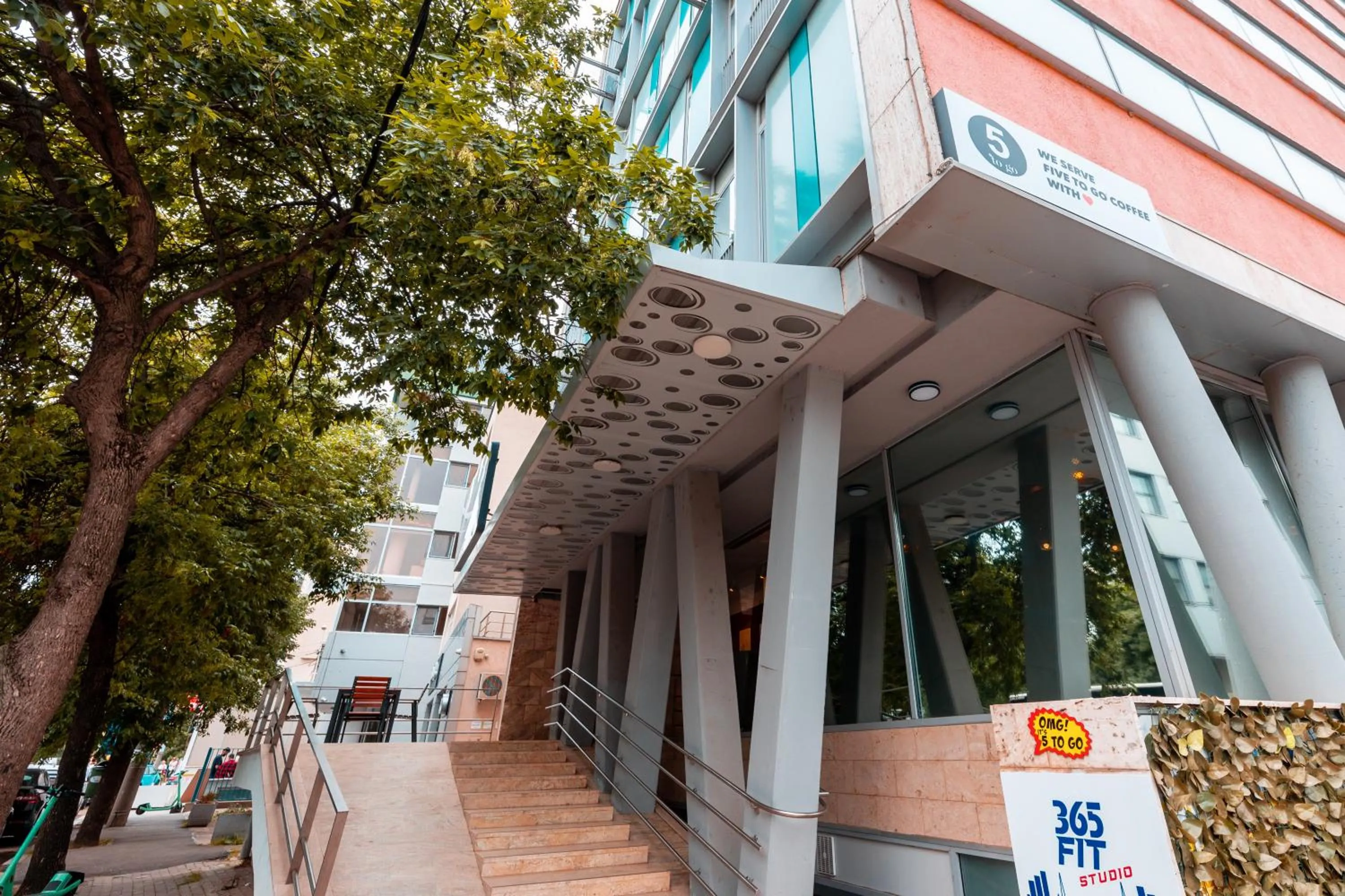 Facade/entrance in Stil Hotel