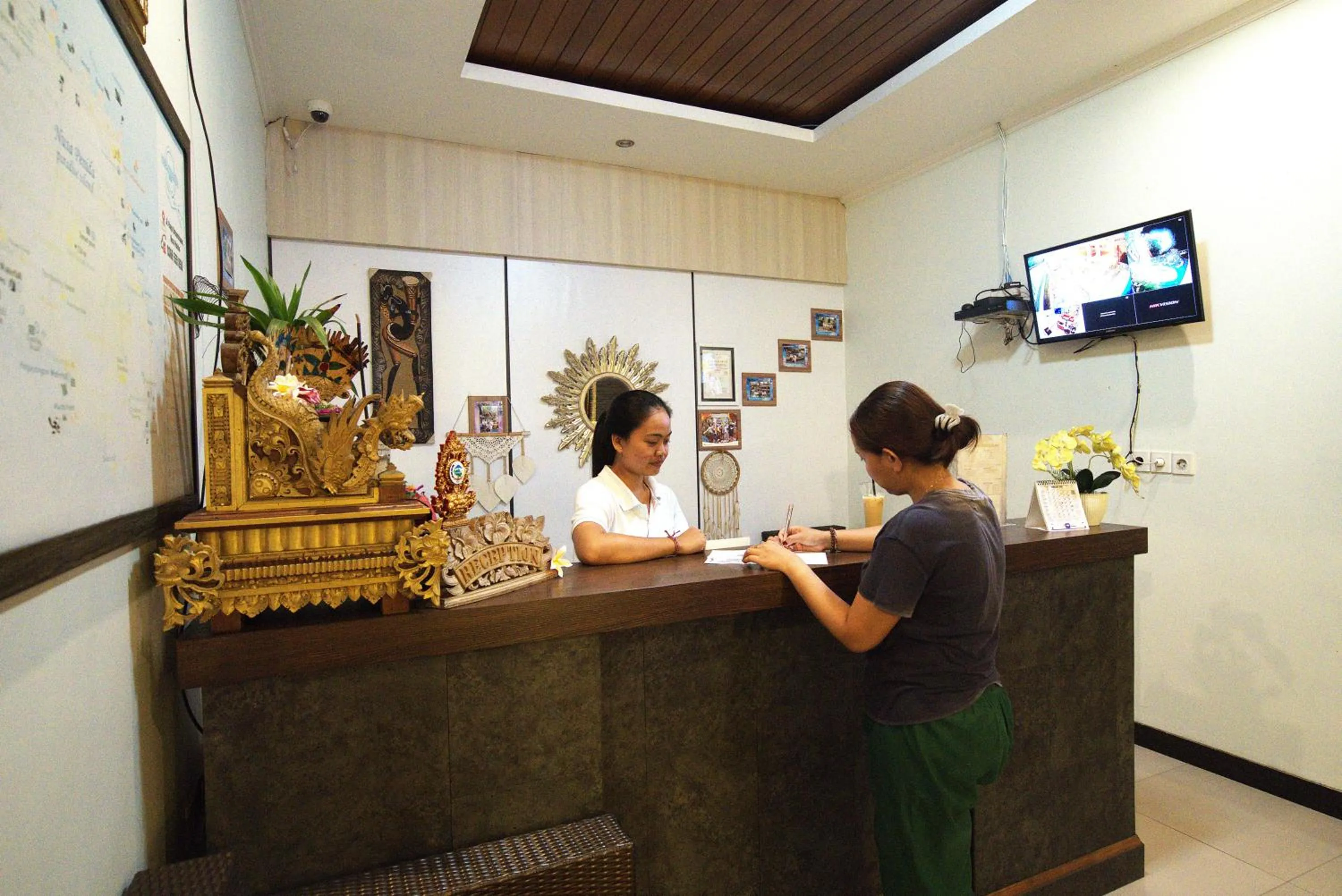Lobby or reception in Ocean Terrace Suite And Spa Luxury