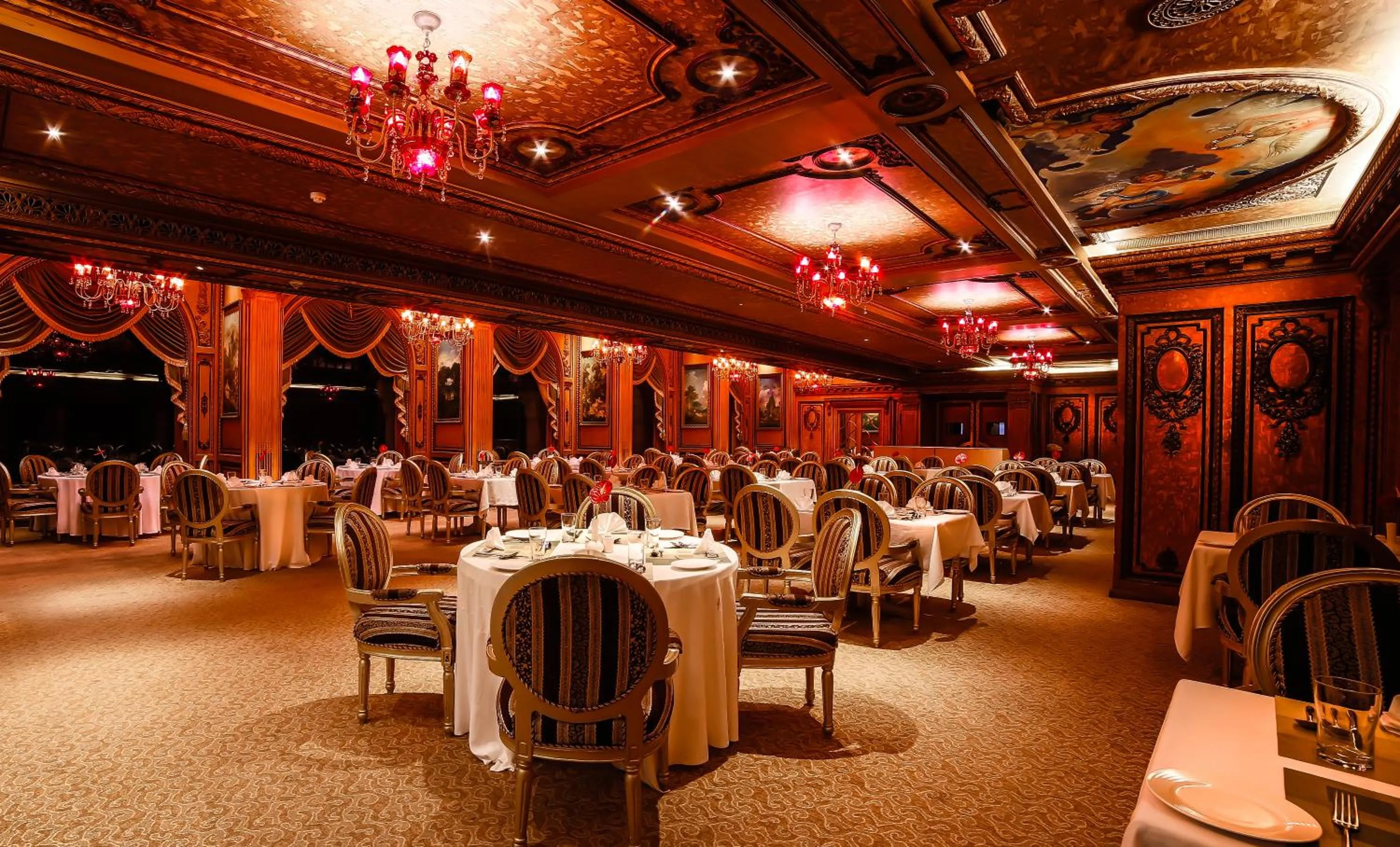 Restaurant/places to eat in Ramoji Film City- Sitara Luxury Hotel