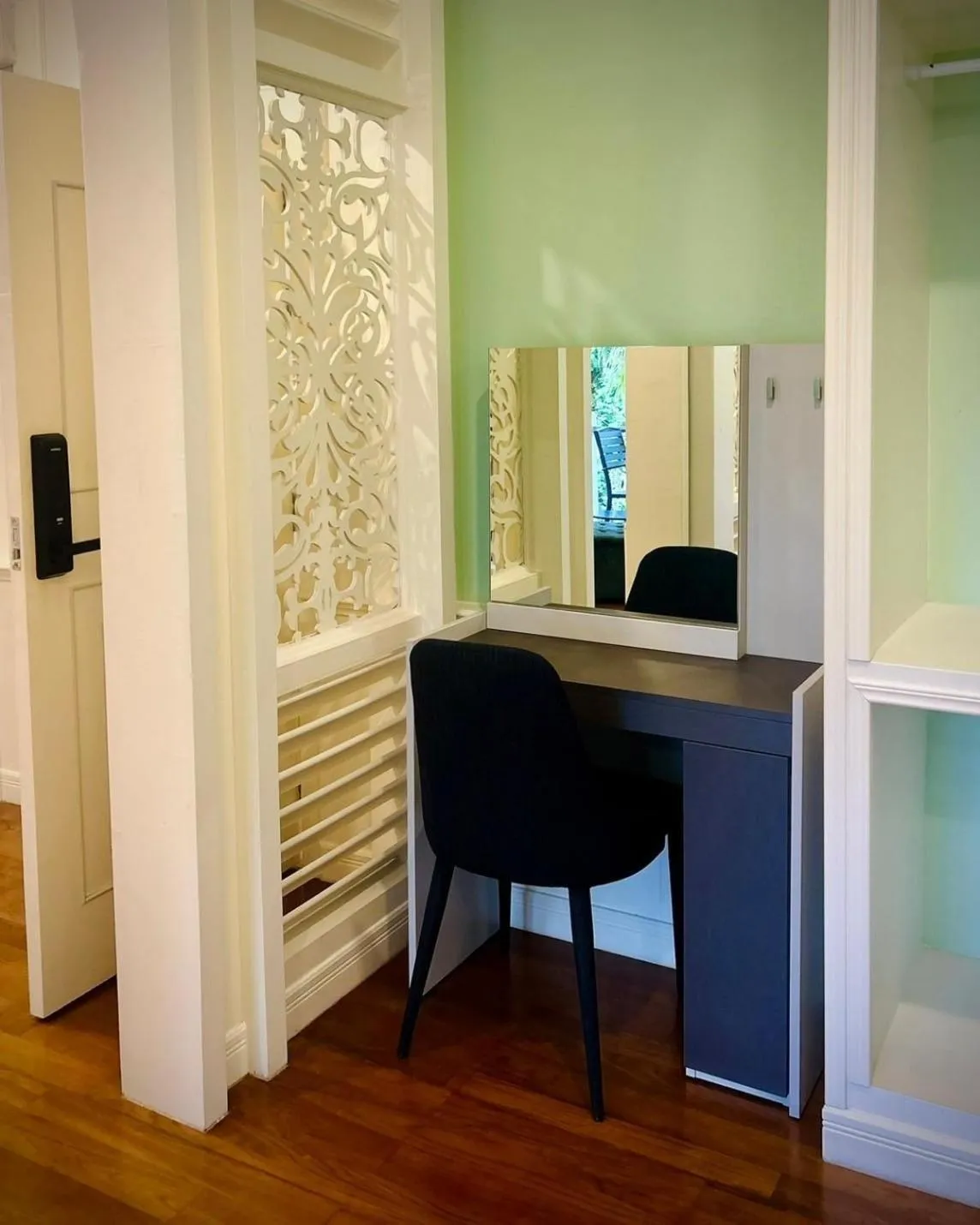 hair dresser in IP Plus Pool Villa Pattaya