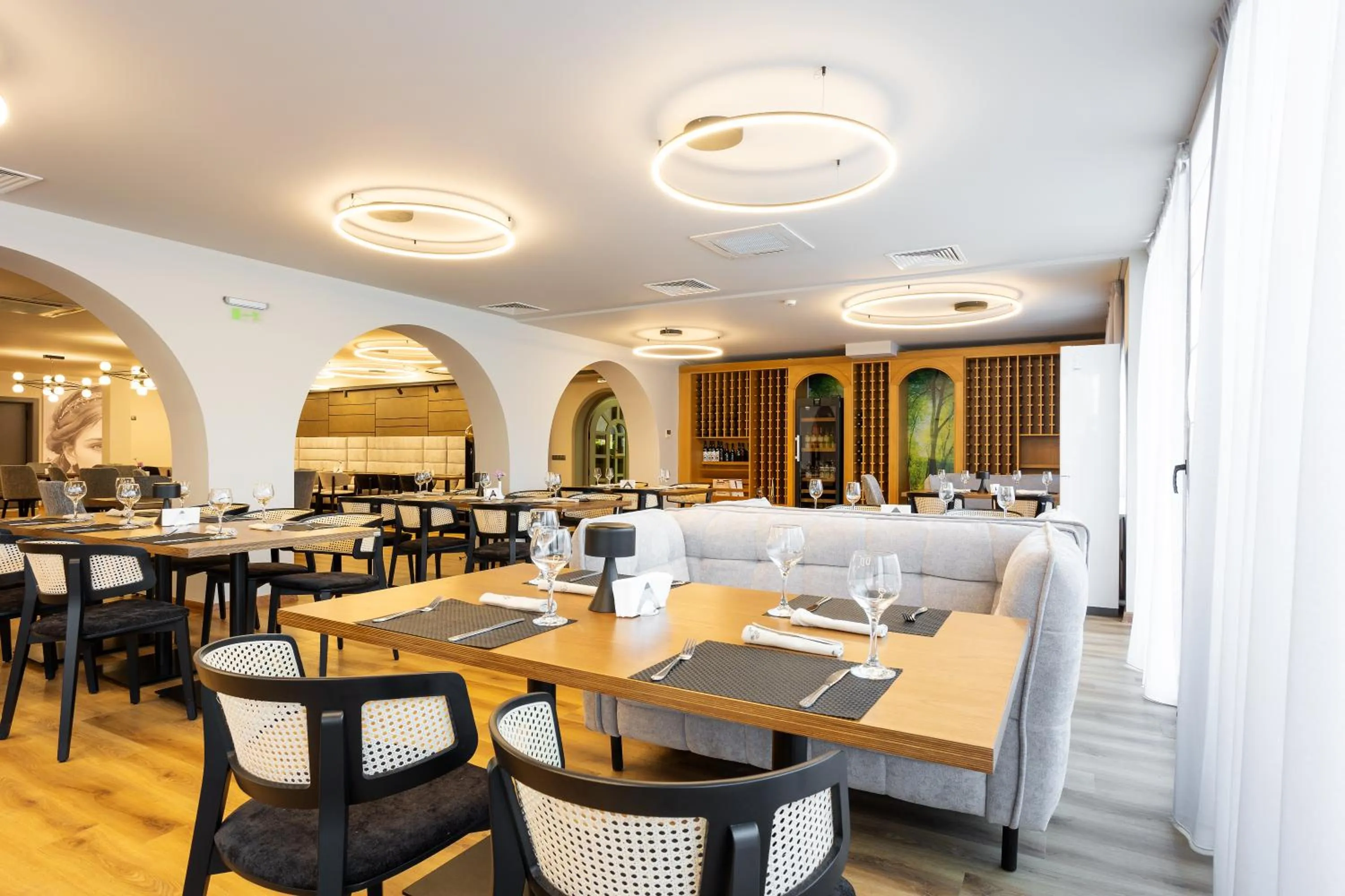 Restaurant/places to eat in Kamengrad Hotel & SPA