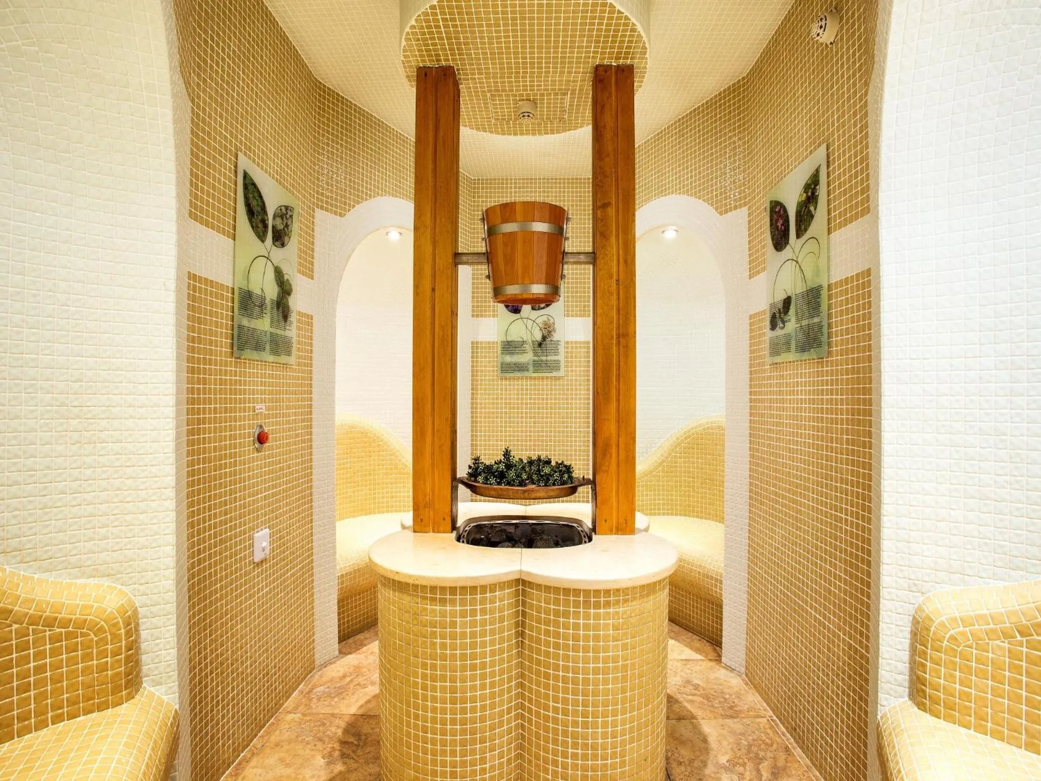 Sauna in Kamengrad Hotel & SPA