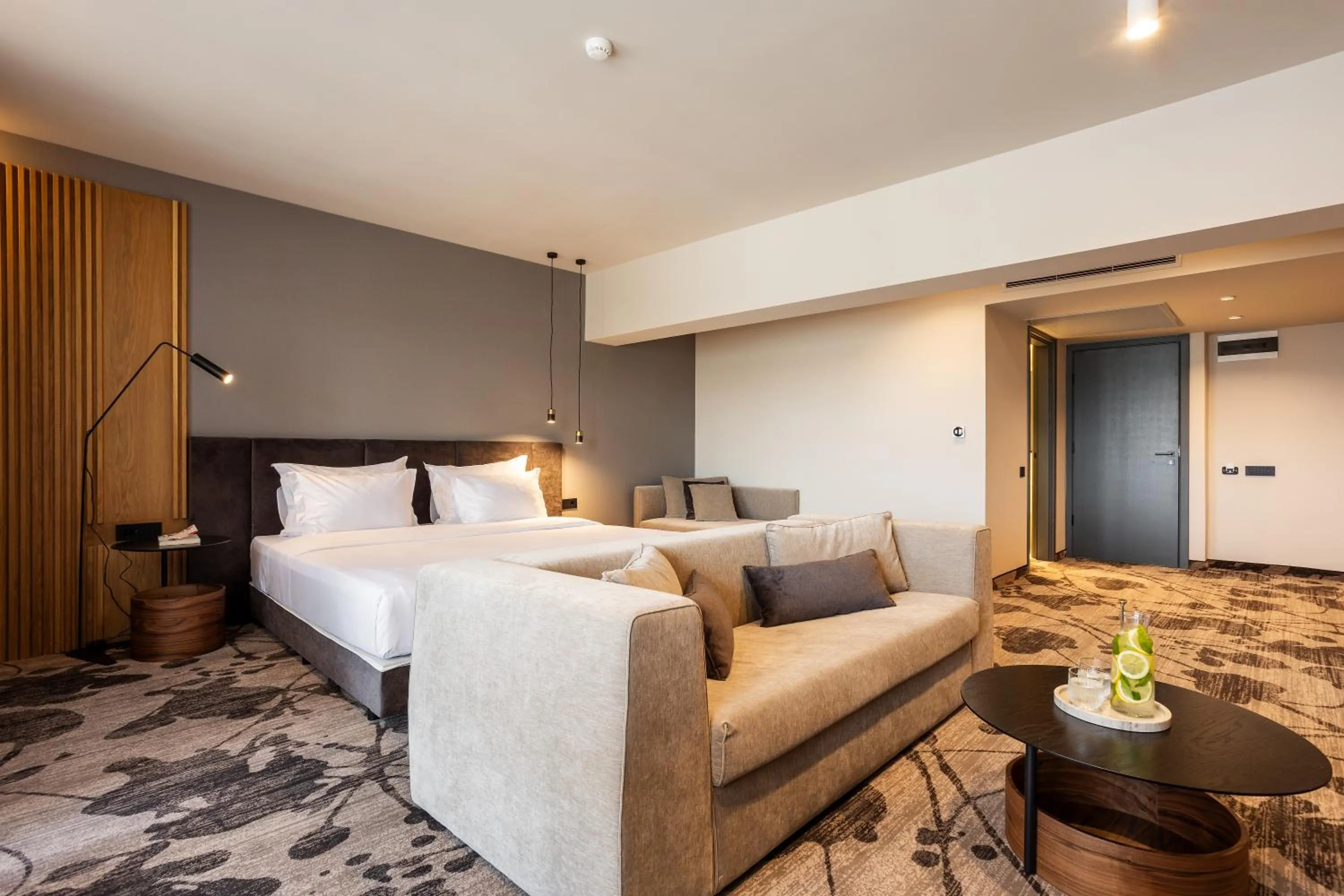 Living room, Bed in Kamengrad Hotel & SPA