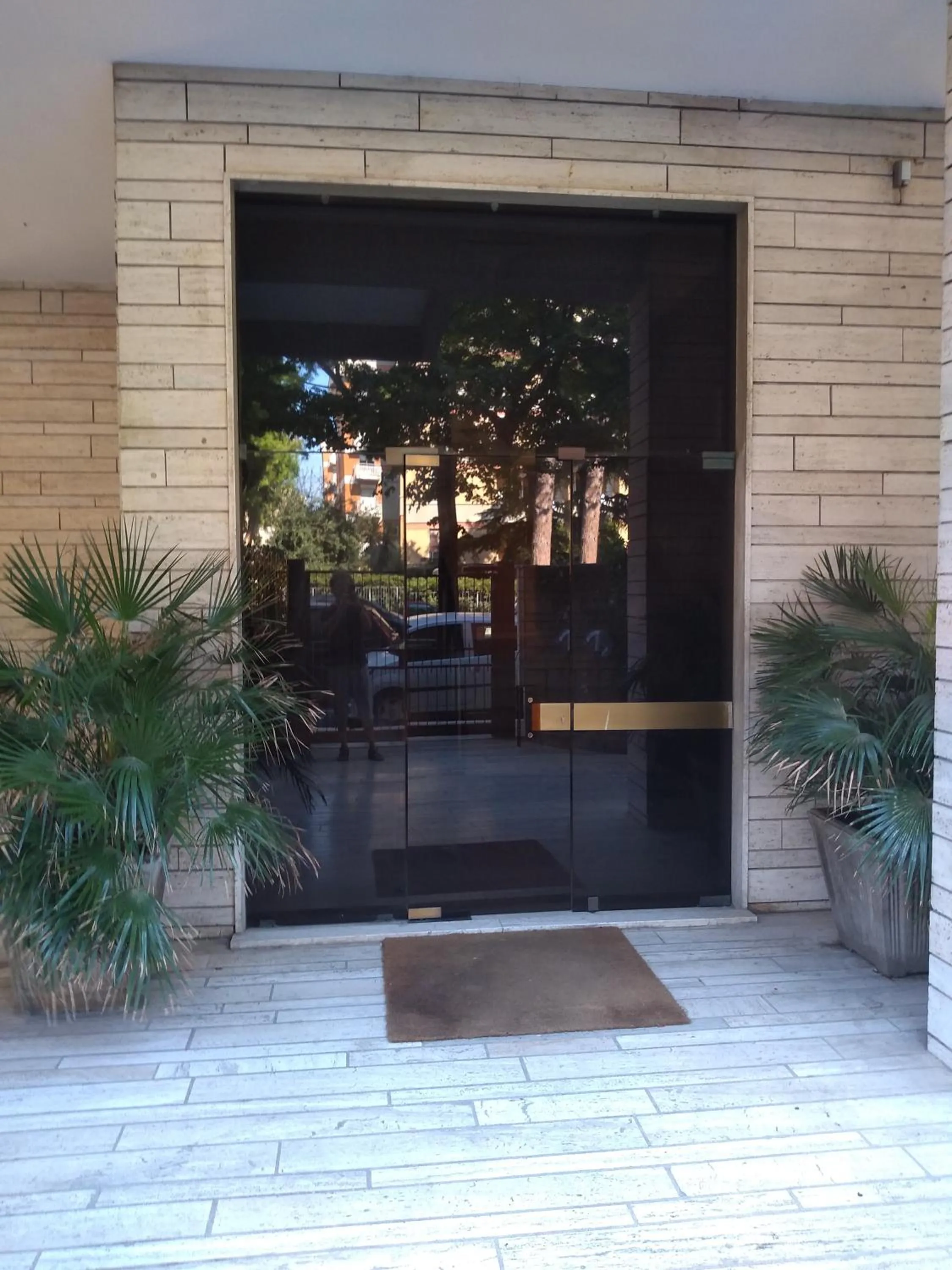 Facade/entrance in Tanzi Home