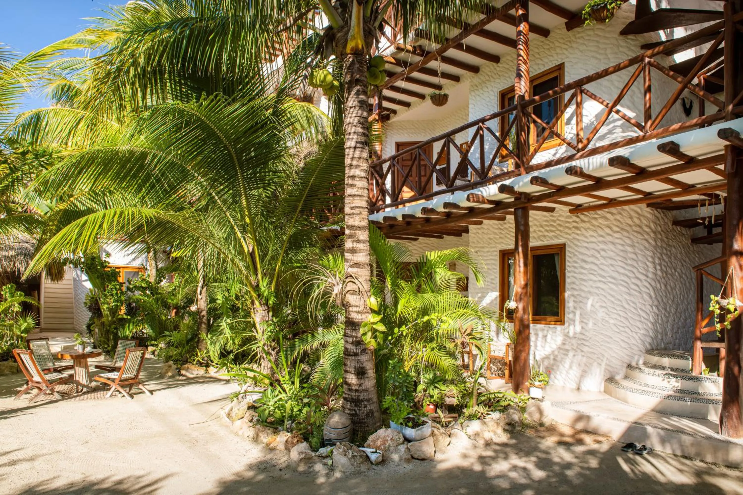Garden in El Corazón Boutique Hotel - Adults Only with Beach Club pass included