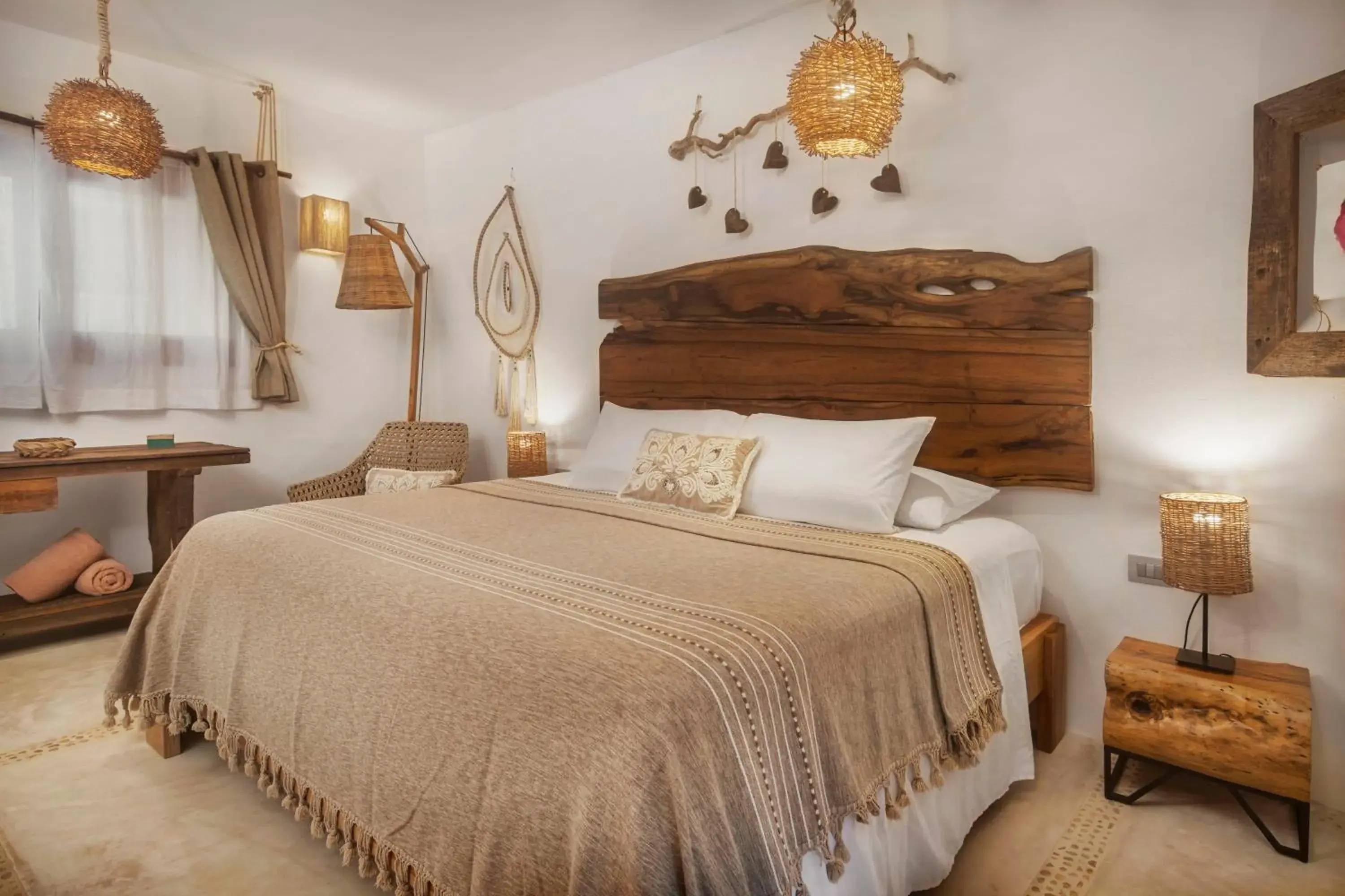 Deluxe King Room in El Corazón Boutique Hotel - Adults Only with Beach Club pass included Deluxe King Room in El Corazón Boutique Hotel - Adults Only with Beach Club pass included