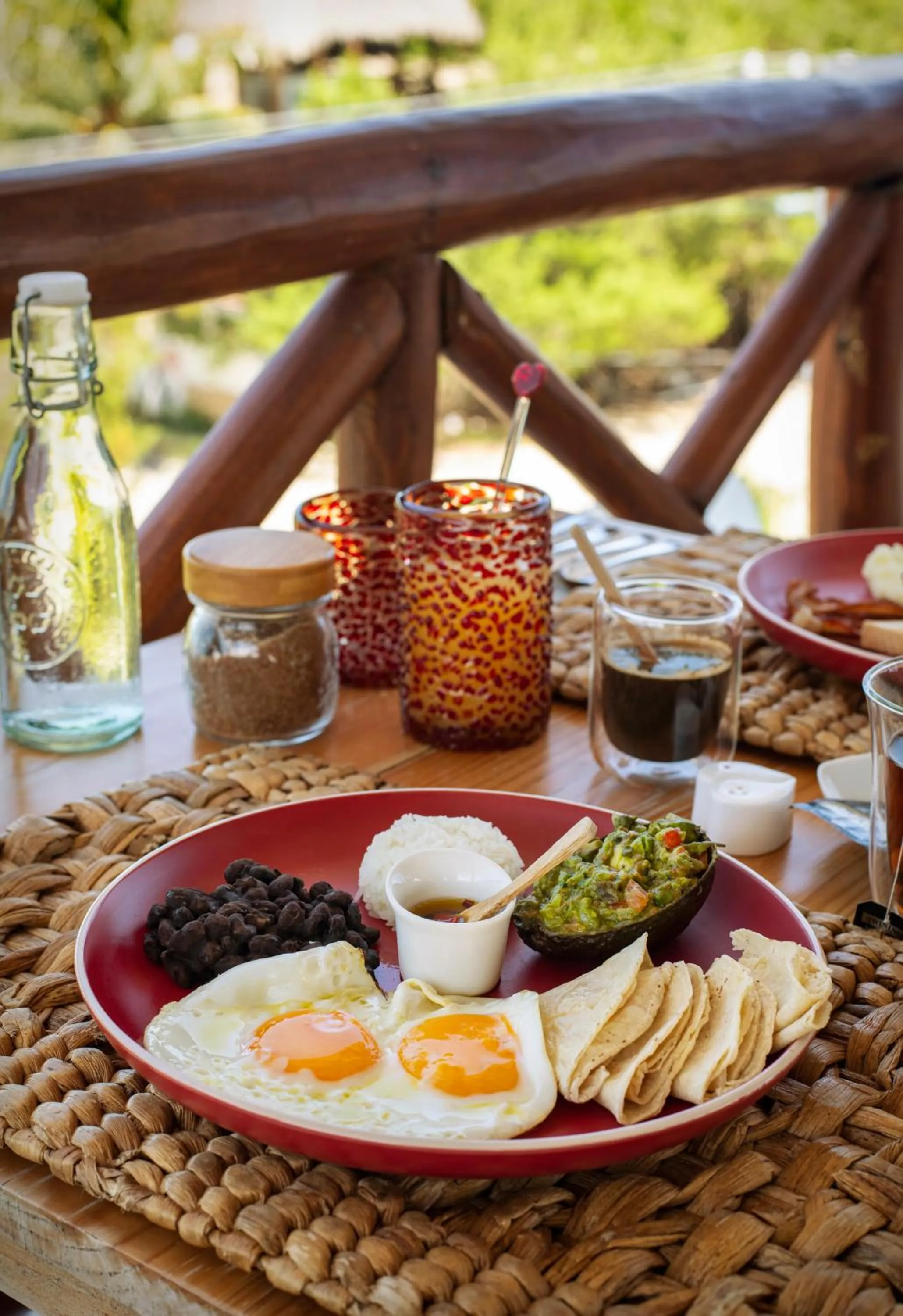 Breakfast in El Corazón Boutique Hotel - Adults Only with Beach Club pass included