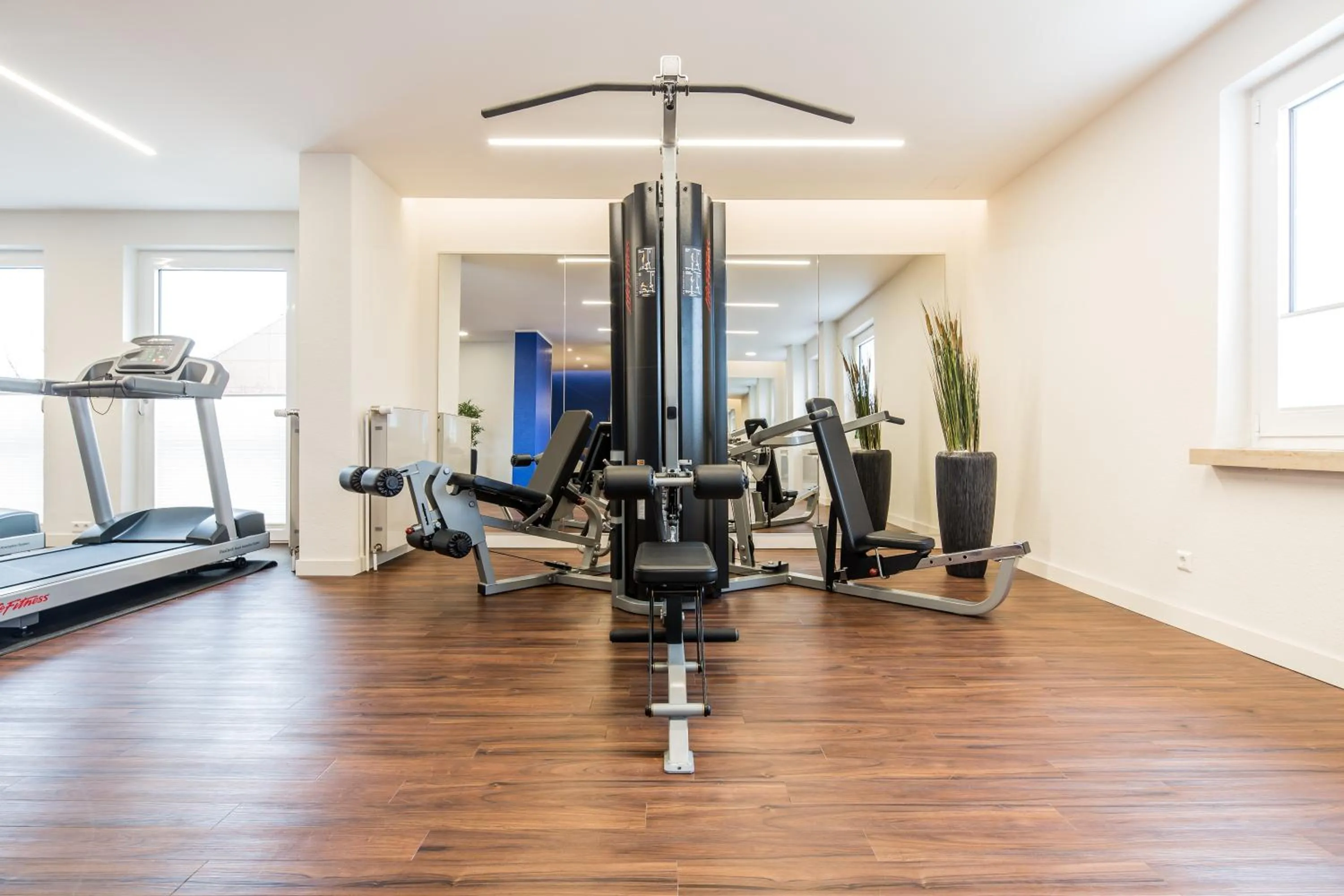 Fitness centre/facilities in Hotel Global Inn
