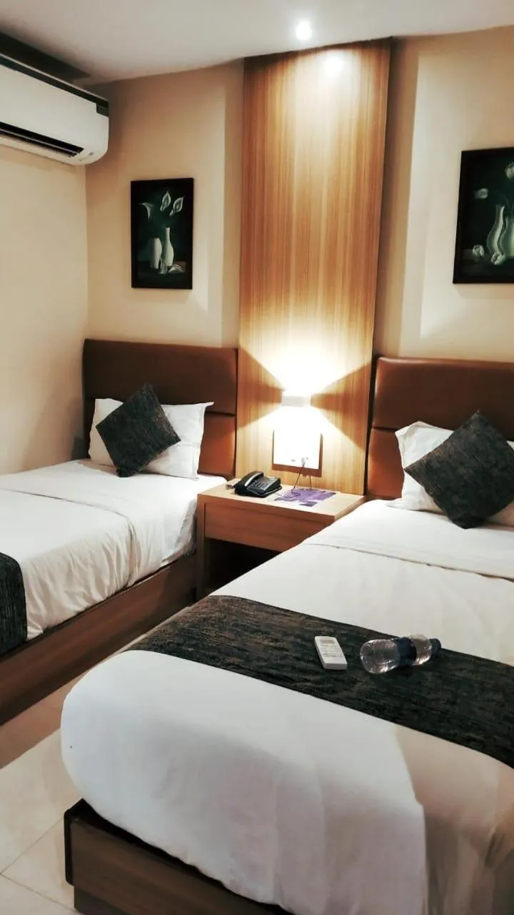 Bed in Hotel West Blue