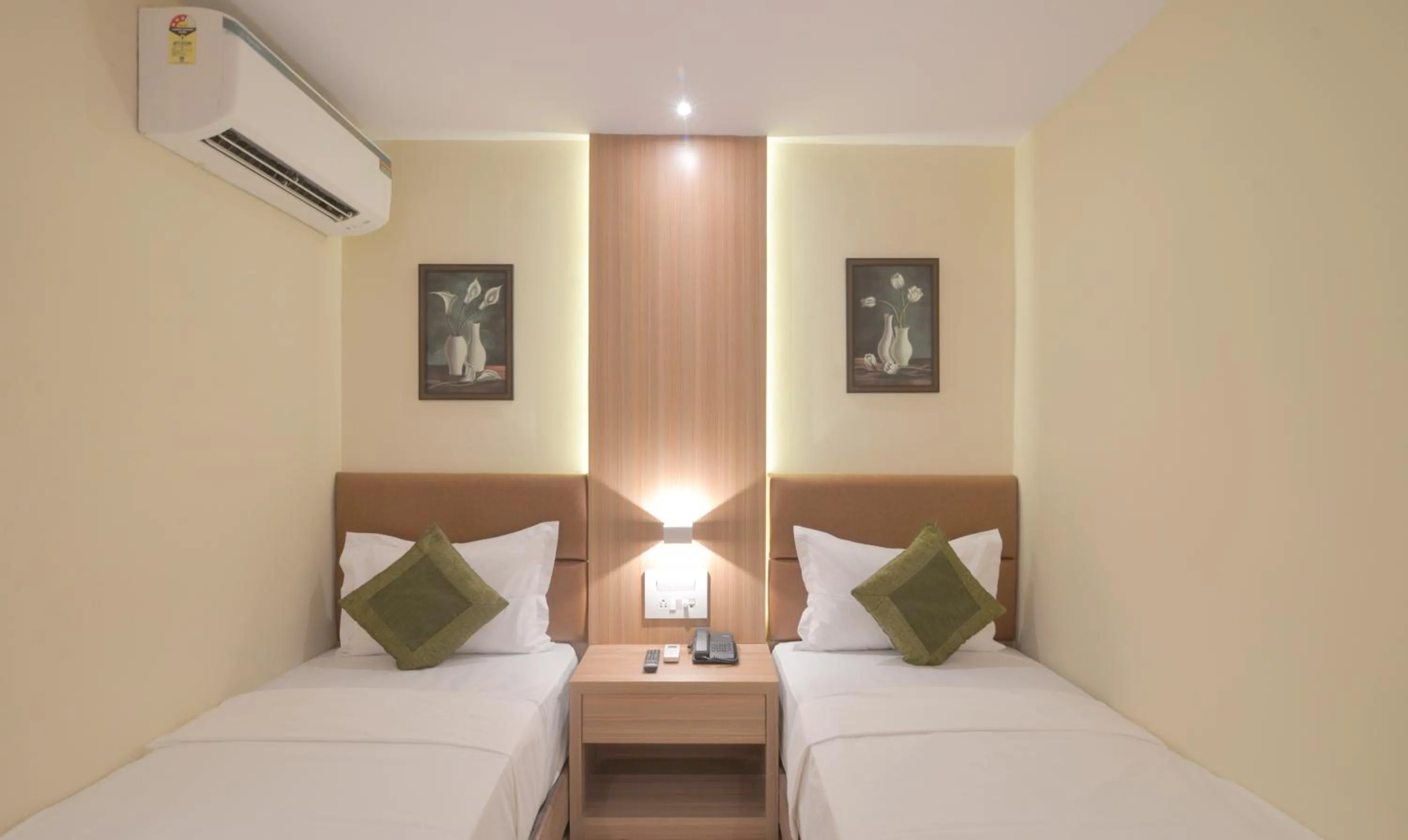 Bed in Hotel West Blue