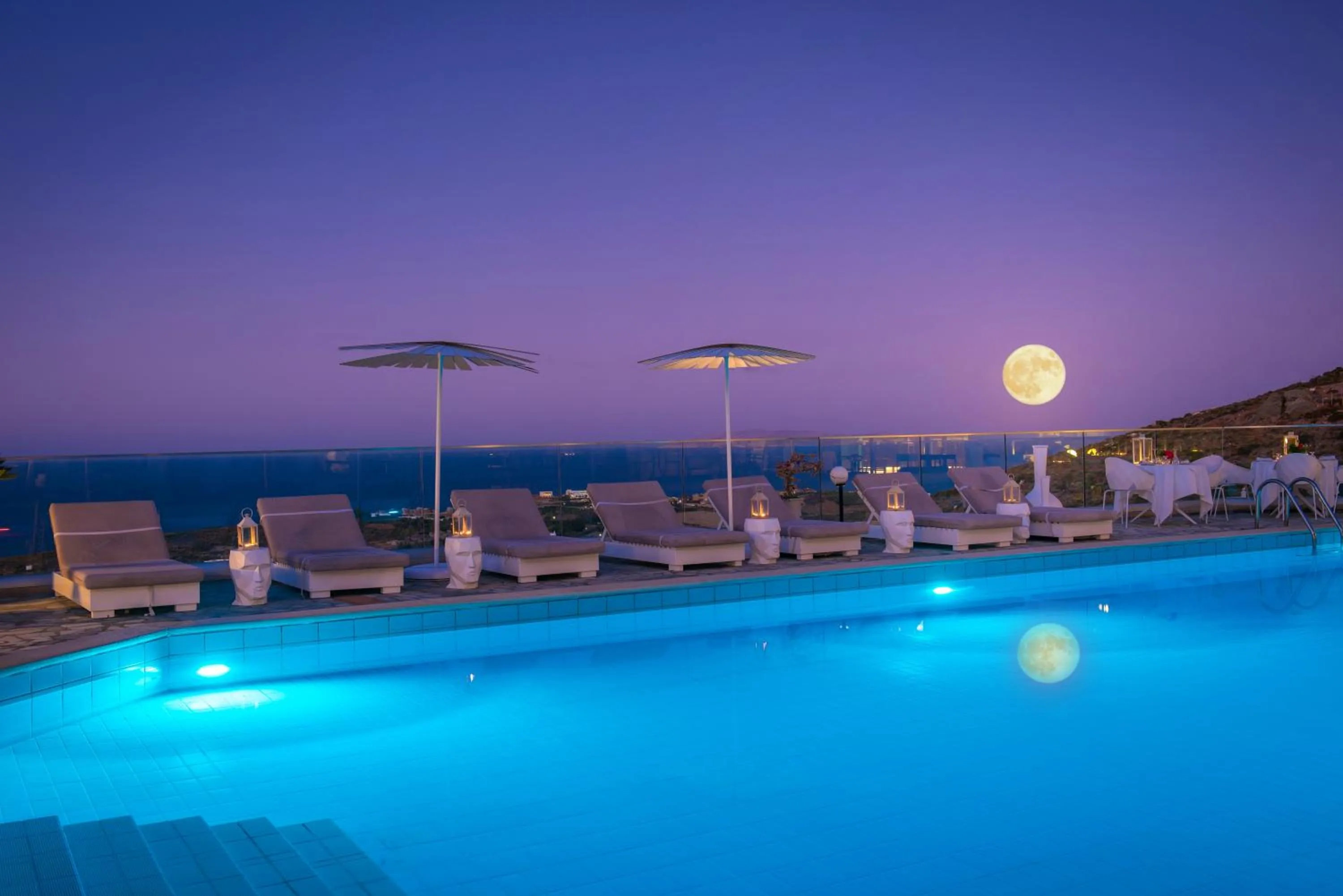 Pool view in Happy Cretan Suites