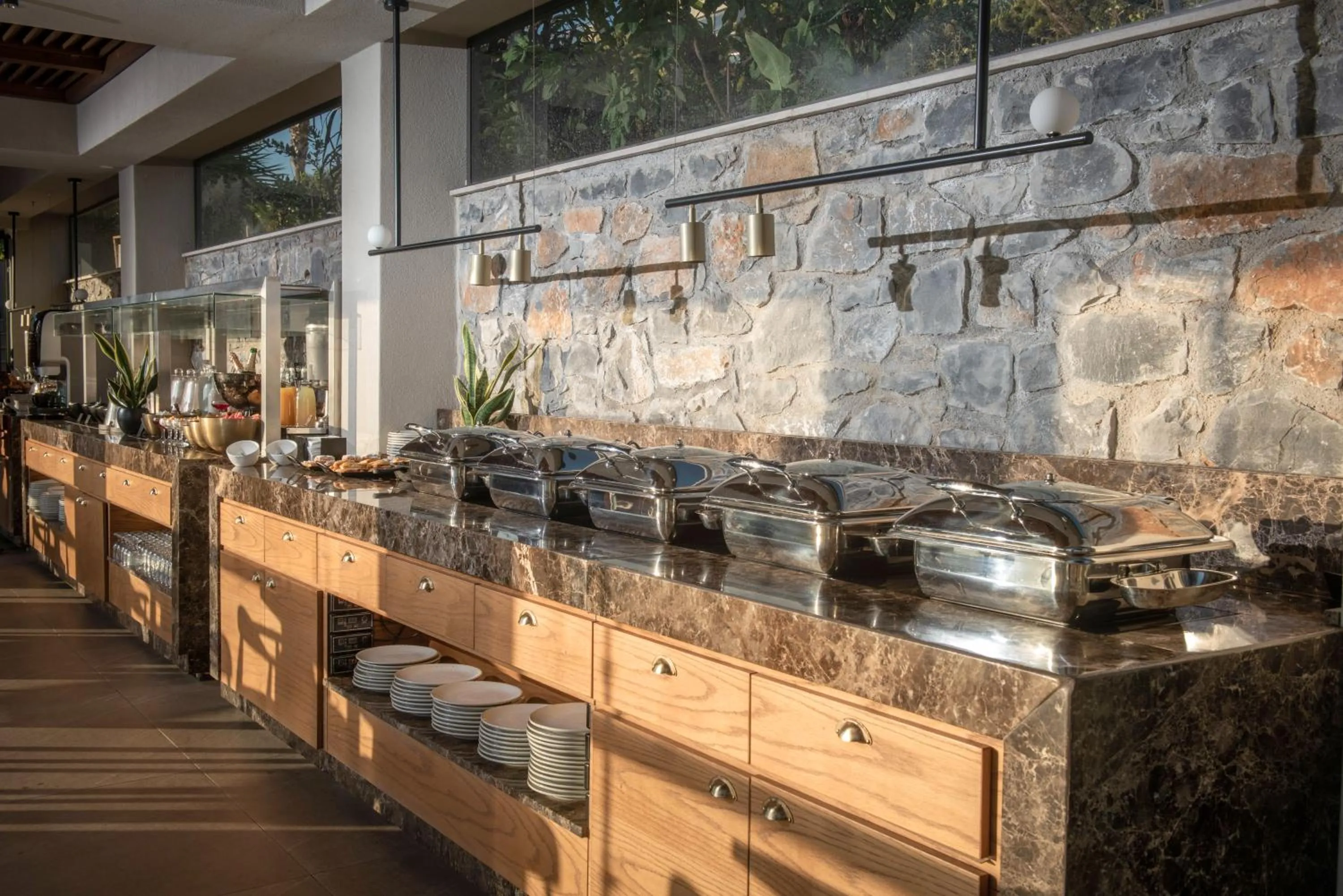 Food and drinks in Happy Cretan Suites