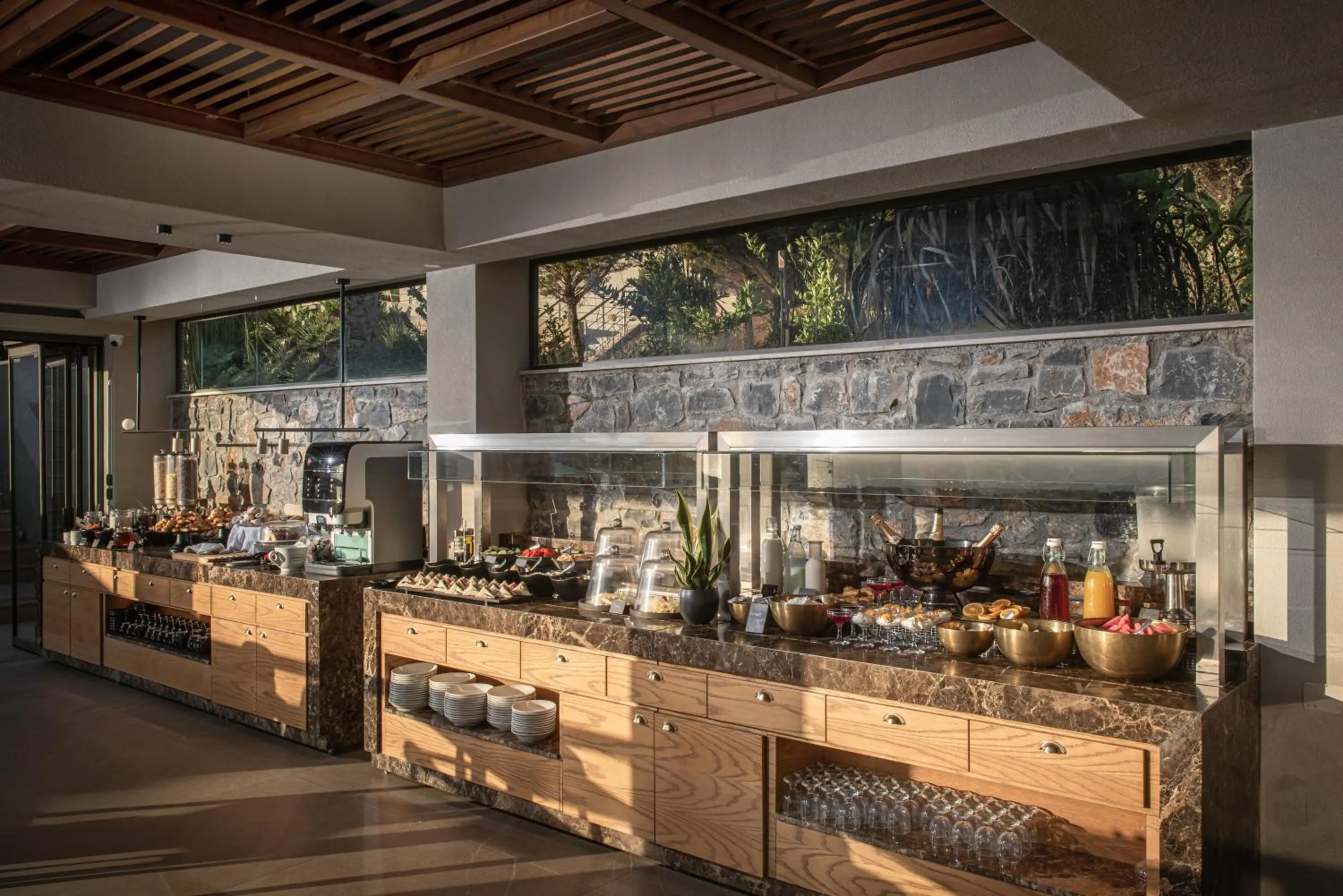 Food in Happy Cretan Suites