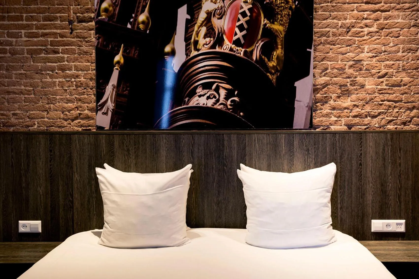 Bed in Eden Studios and Apartments