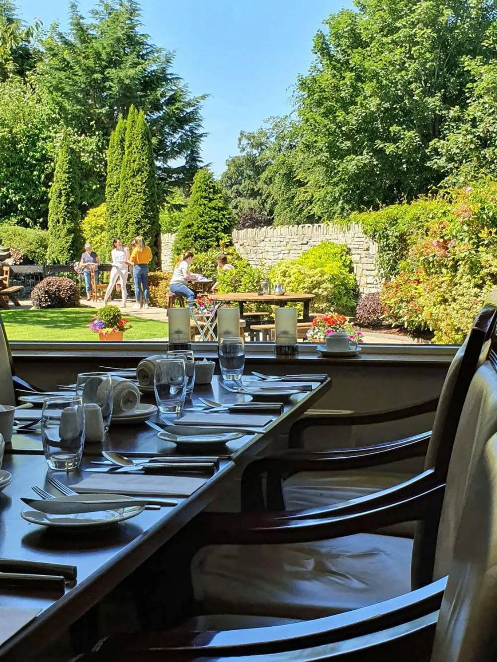 Restaurant/places to eat in Jackson's Hotel & Leisure Centre